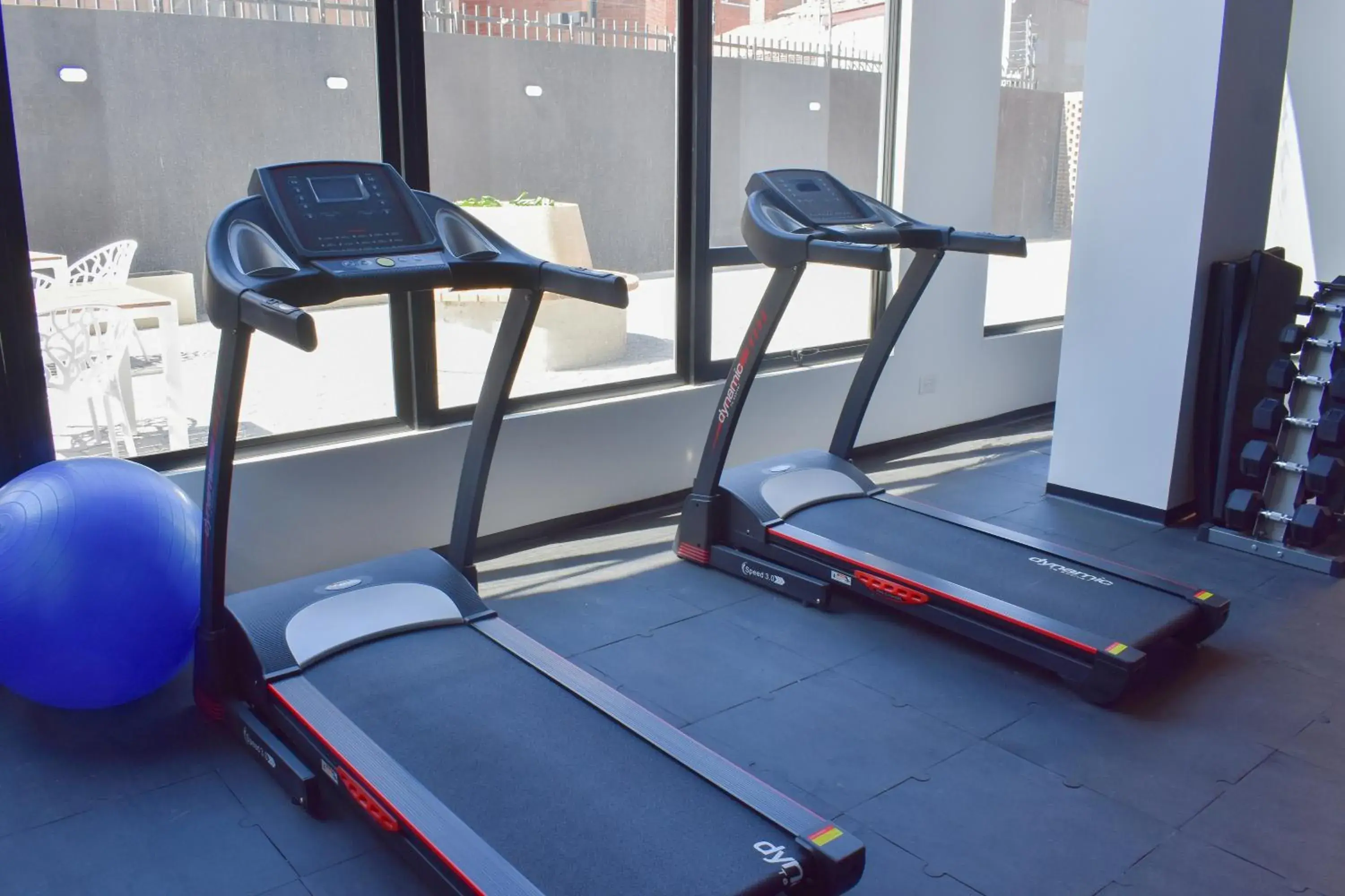 Fitness centre/facilities in VOU Suites by Avia Suites Fitness centre/facilities in VOU Suites by Avia Suites