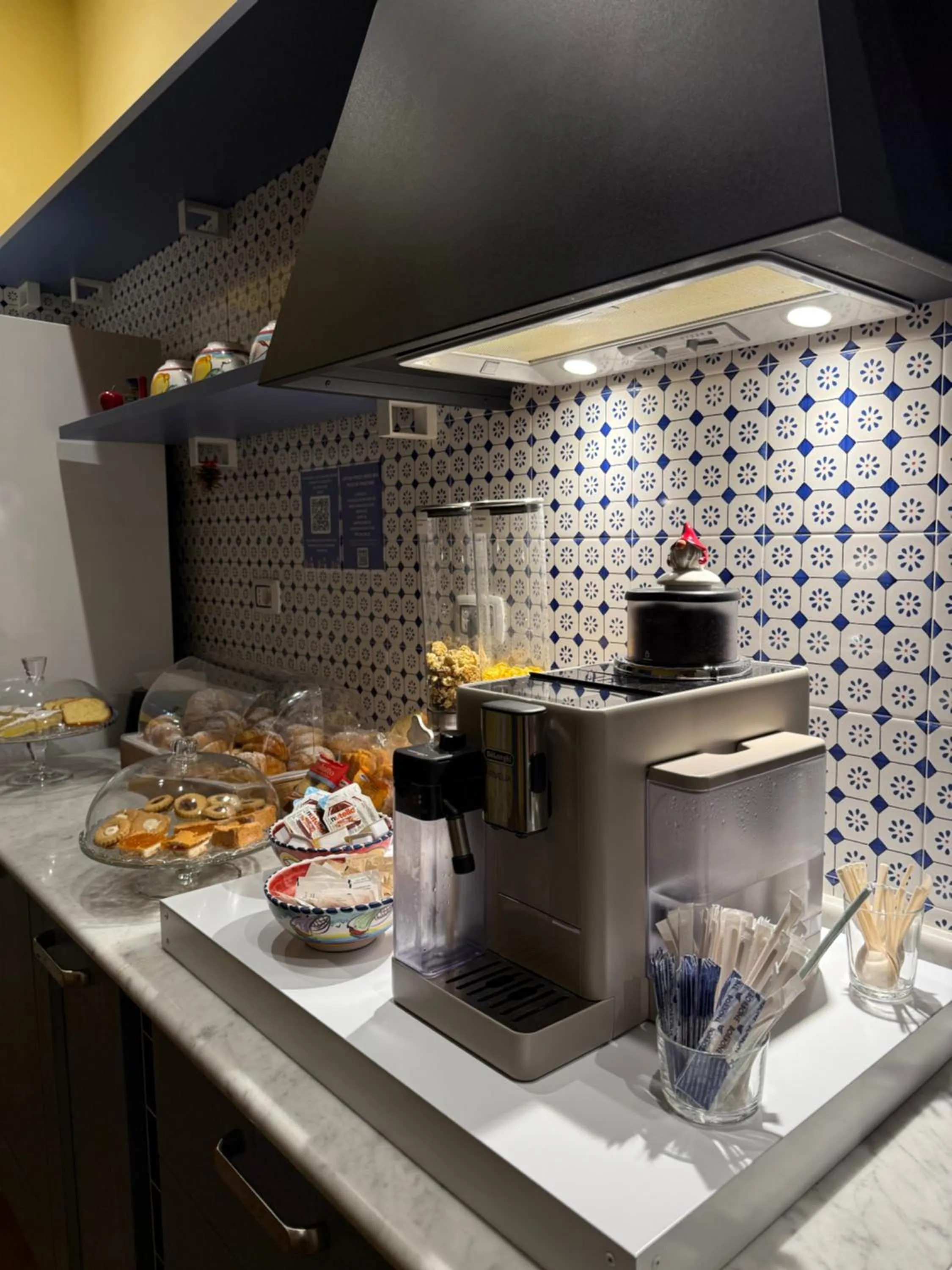 Breakfast in Palazzo Dogana Room&Suite