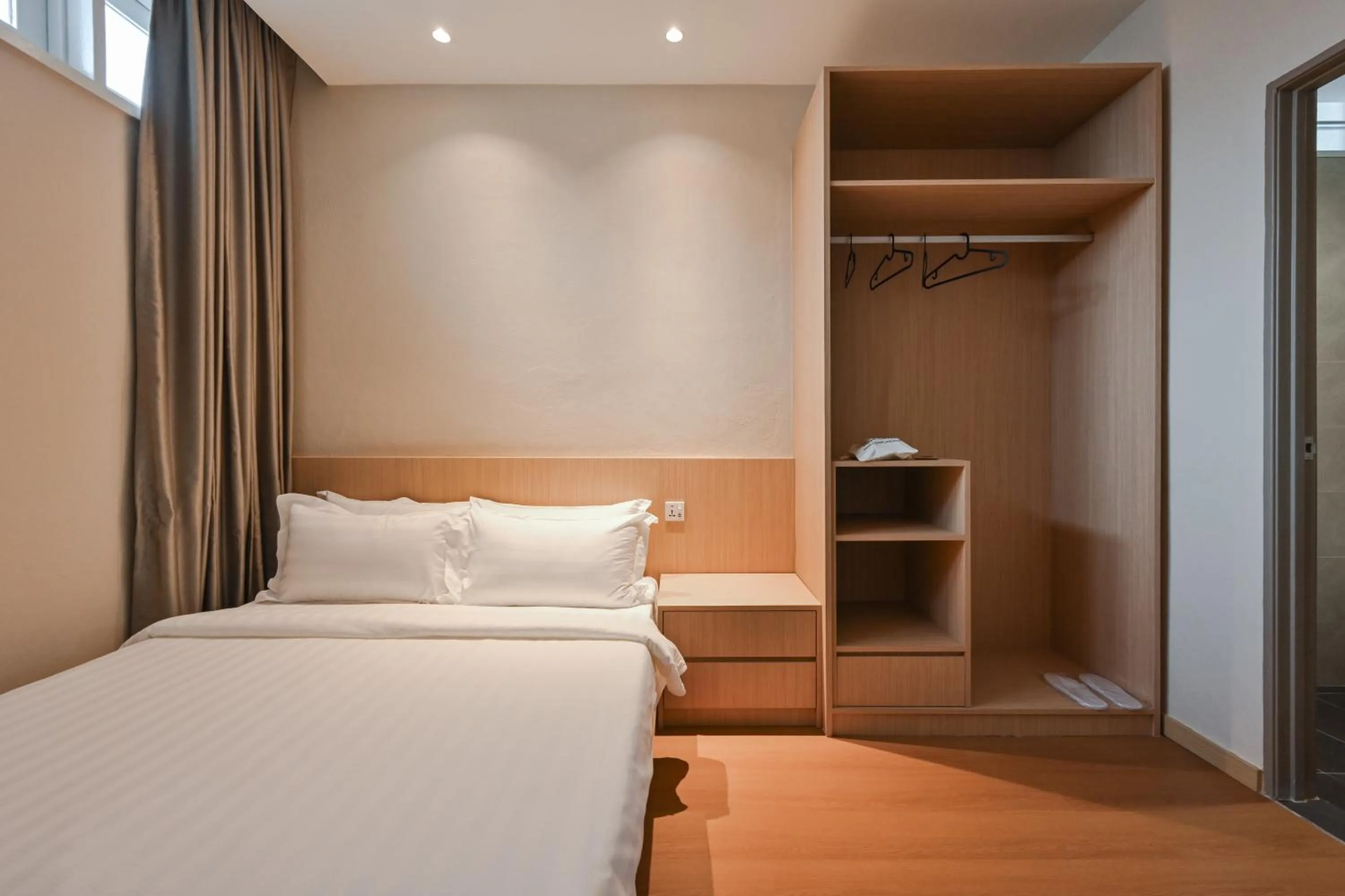 Bed in Simple Sanctuary Tanjung Tokong