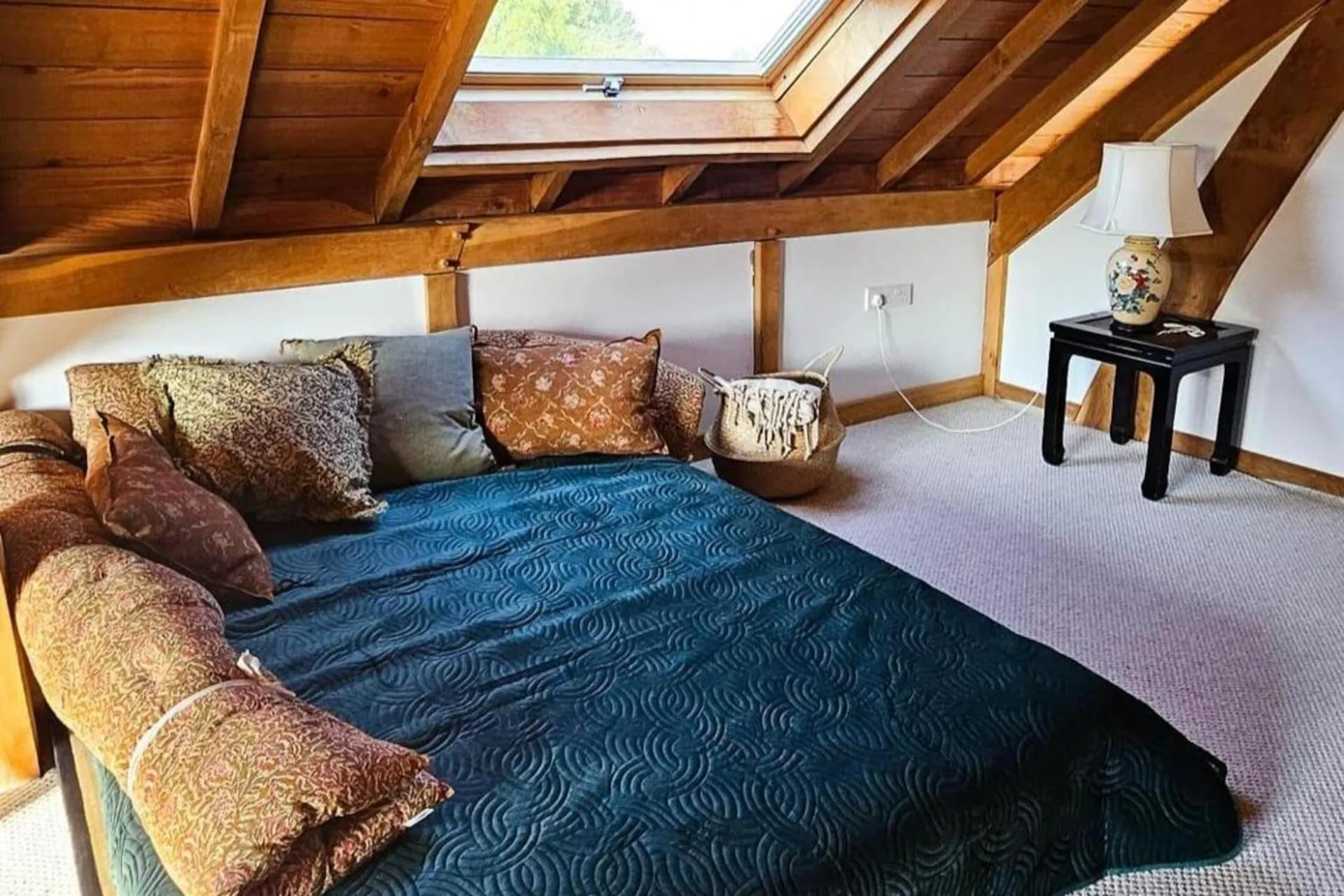 Peaceful Nature Retreat in Othery