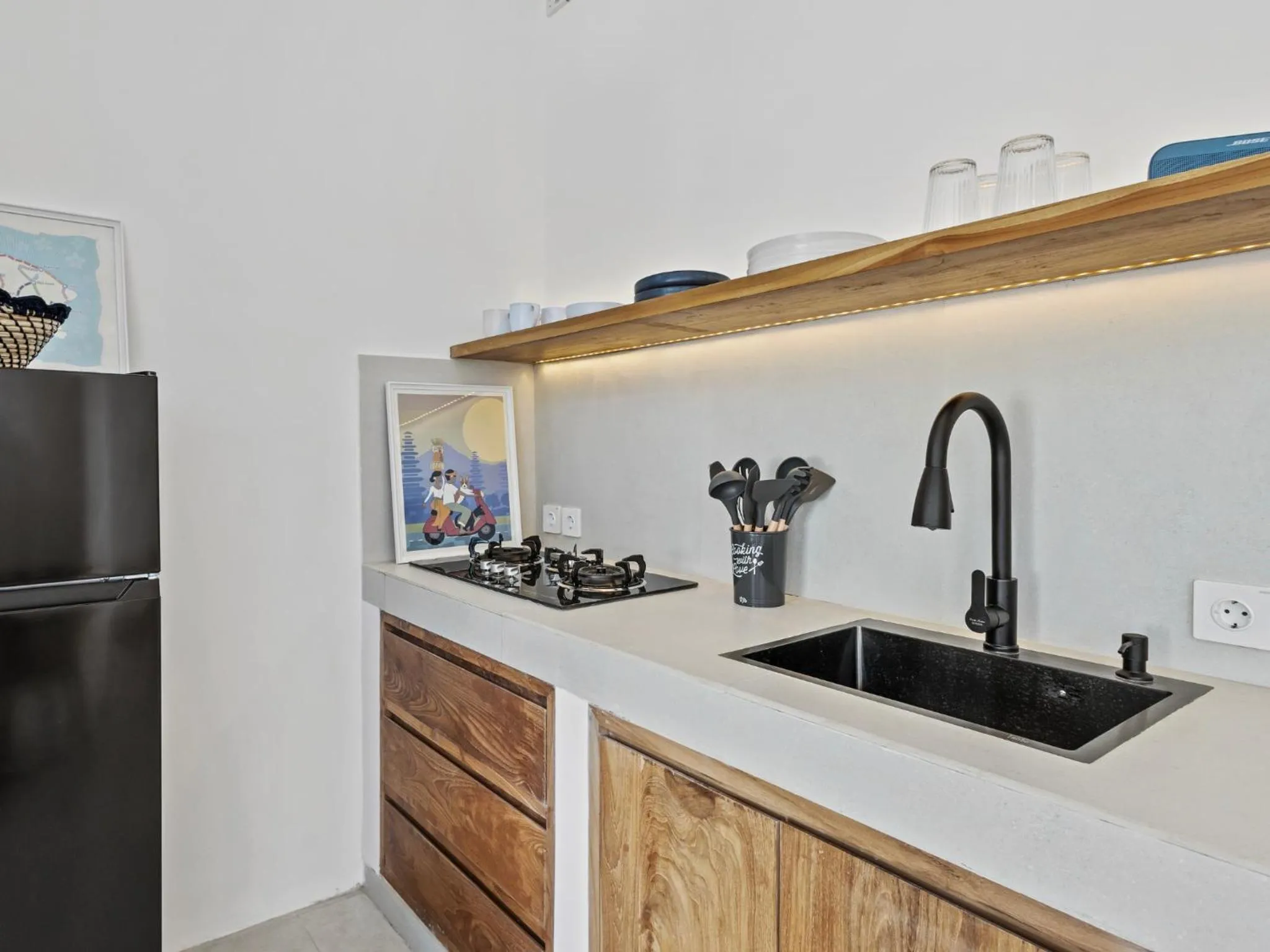 White Residence - Art & Boutique Villas