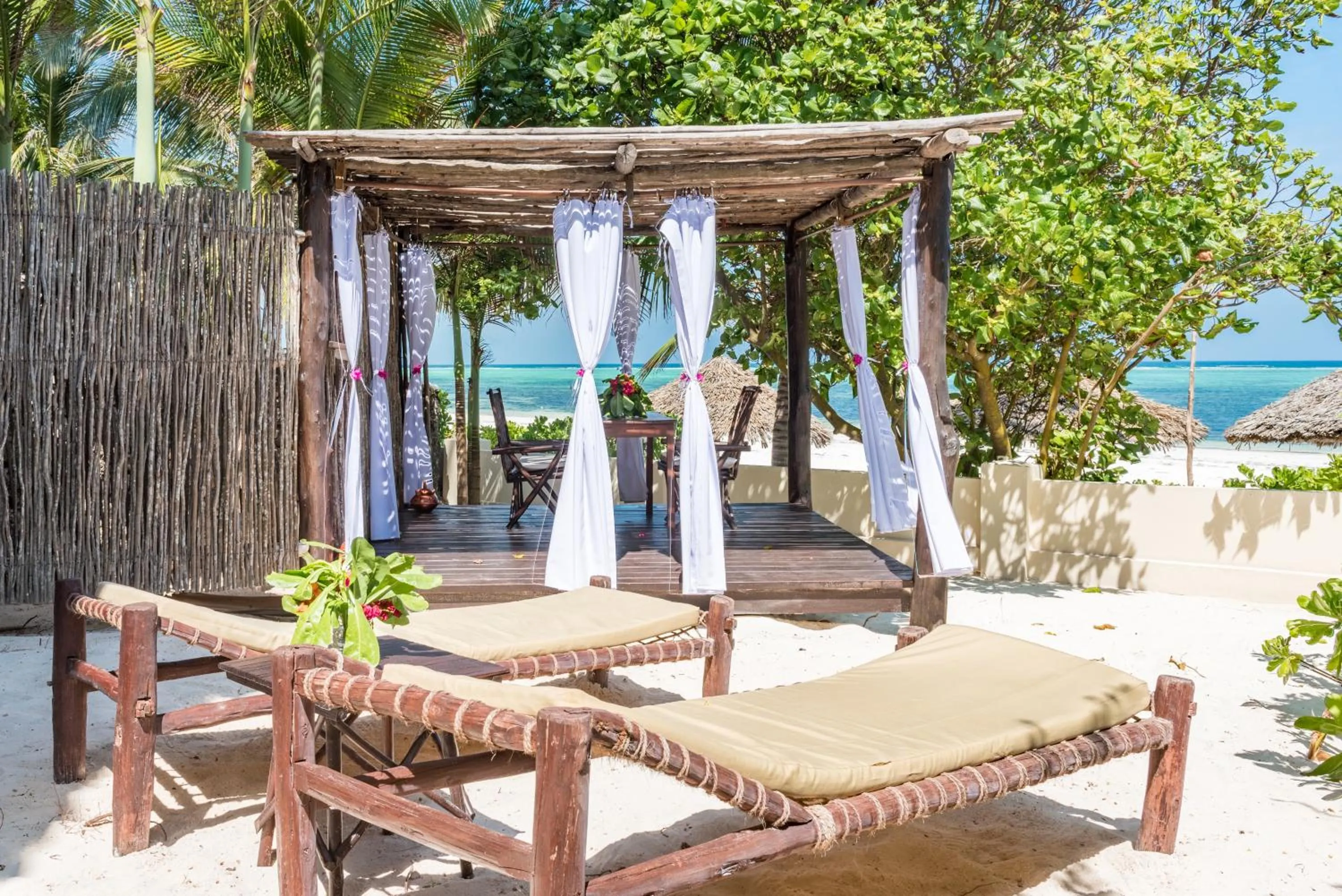 Sunshine Azure Zanzibar Beach Hotel
