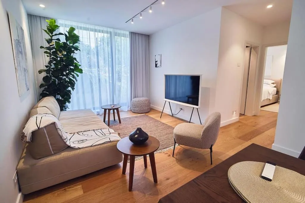 Moonstone Apartments