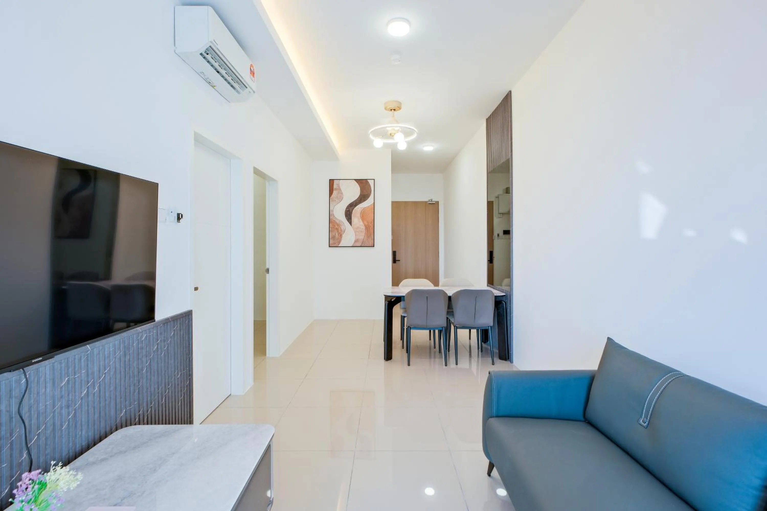 TV and multimedia in G Residence Sky Suite