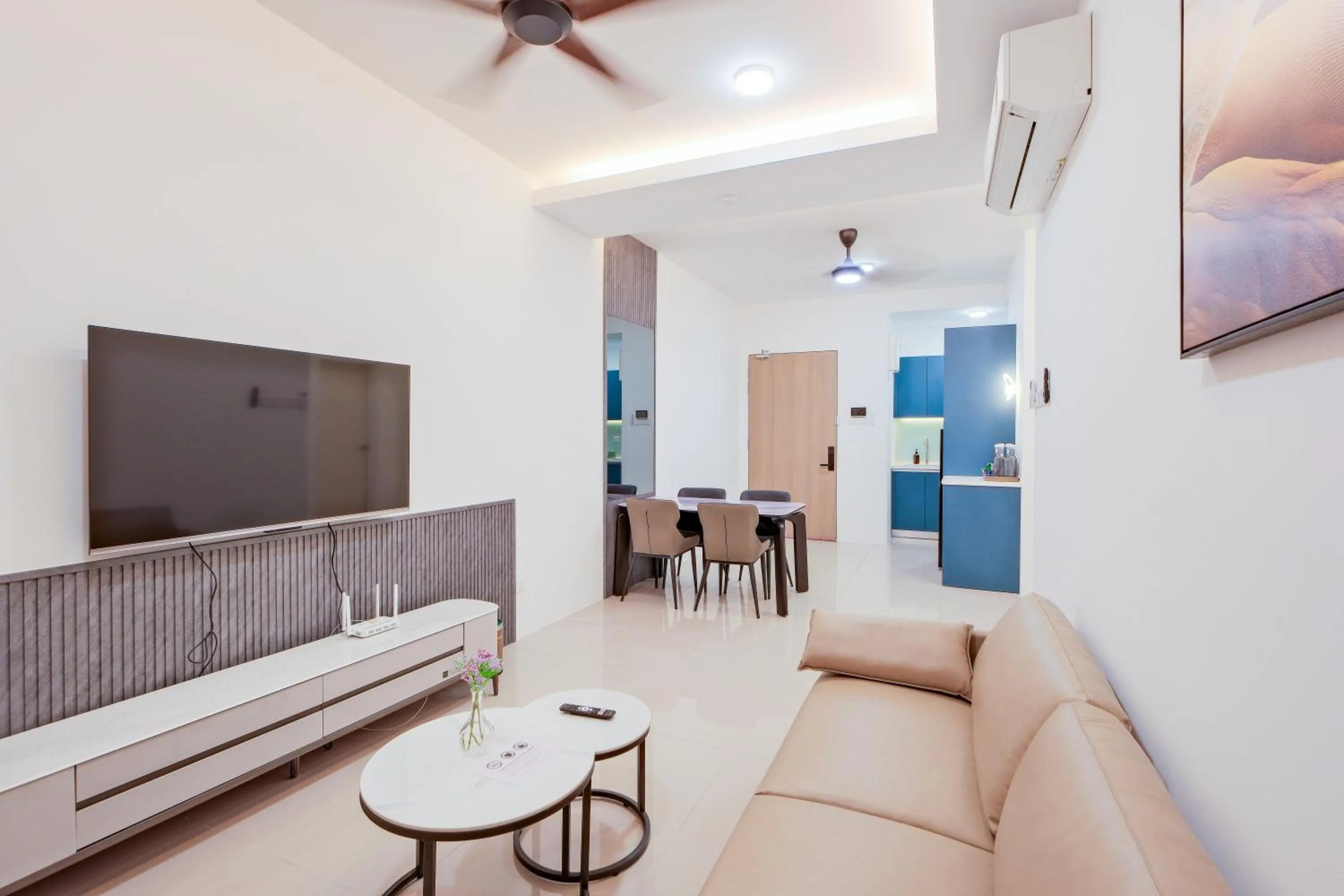 TV and multimedia in G Residence Sky Suite