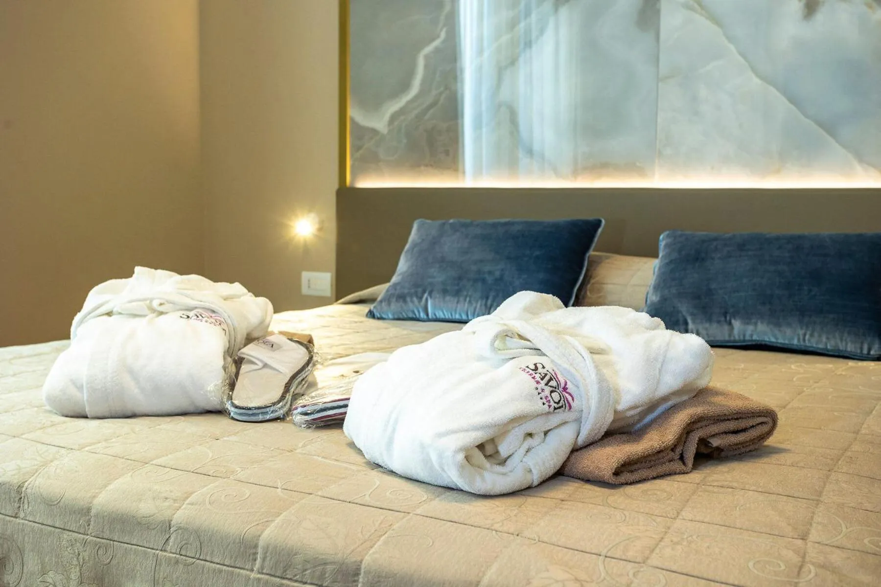 Decorative detail, Bed in Hotel Savoia Thermae & SPA