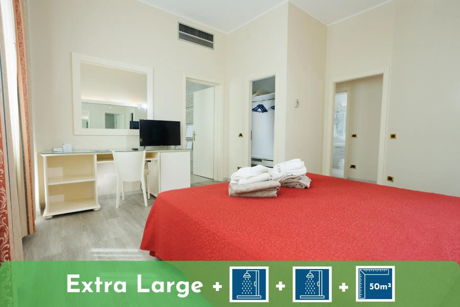 Photo of the whole room, Bed in Hotel Savoia Thermae & SPA