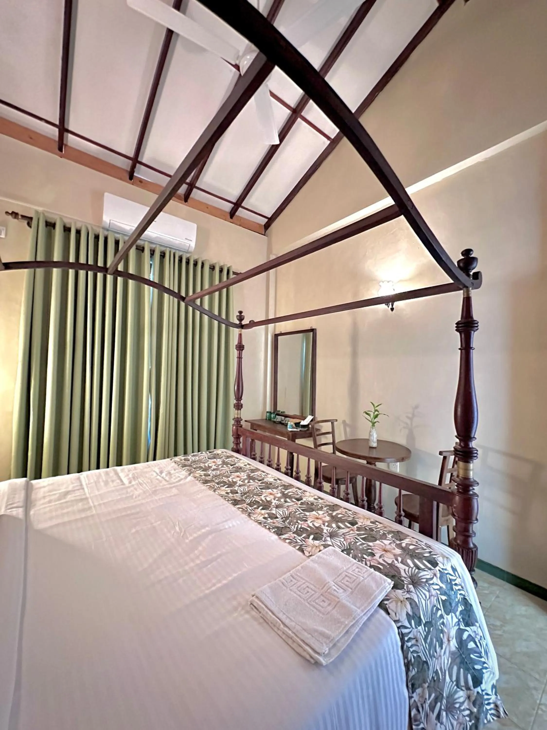 Bed in The Vitamin Sea