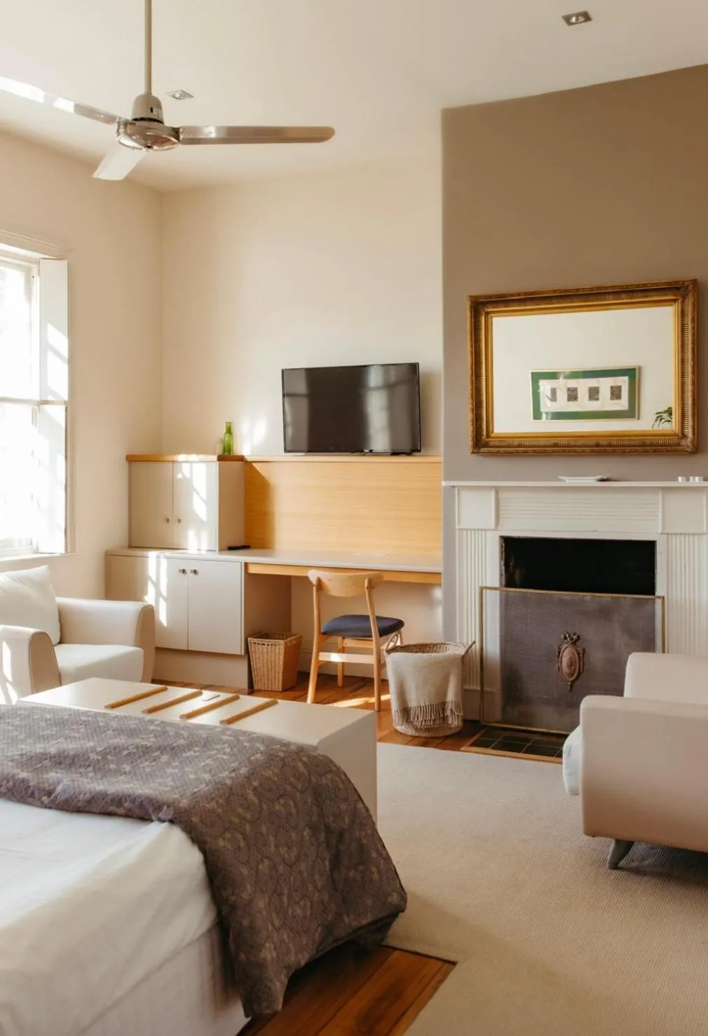 The Woodbridge Waterfront Rooms