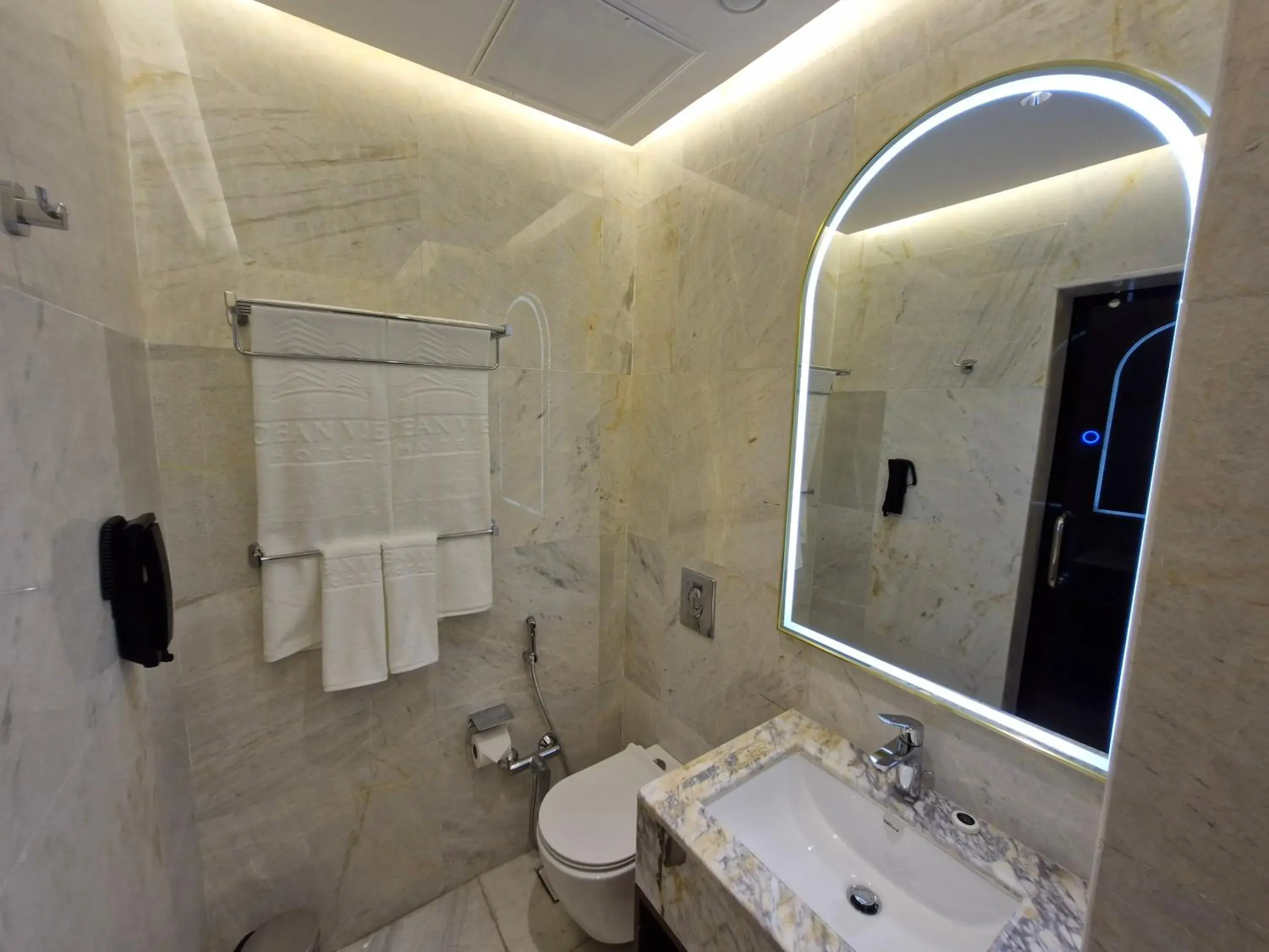 Superior King Room in Ocean View Hotel Kuwait Superior King Room in Ocean View Hotel Kuwait