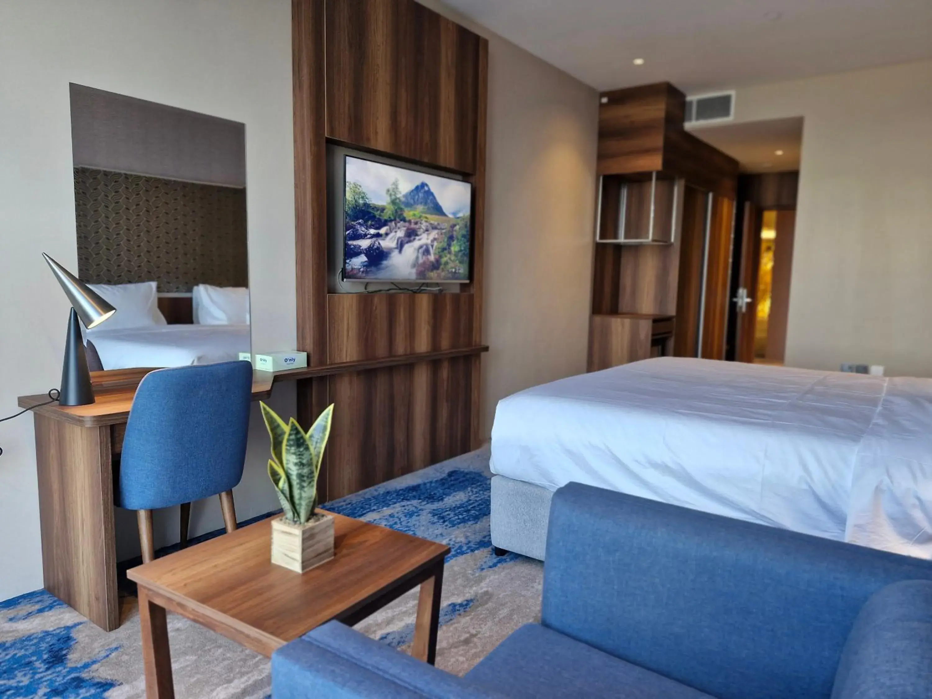 Bed in Ocean View Hotel Kuwait Bed in Ocean View Hotel Kuwait