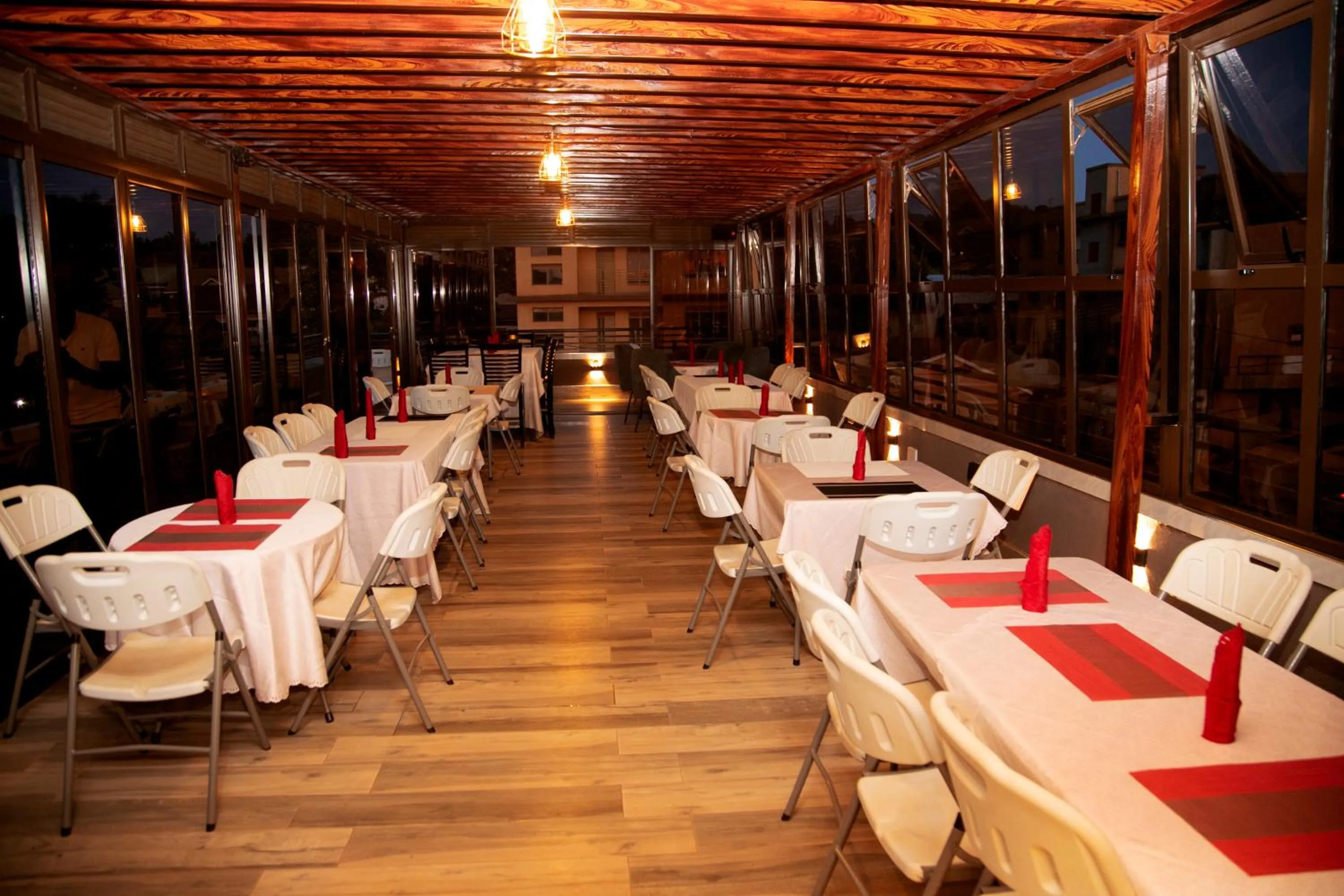Restaurant/places to eat in Kaloni Hotels