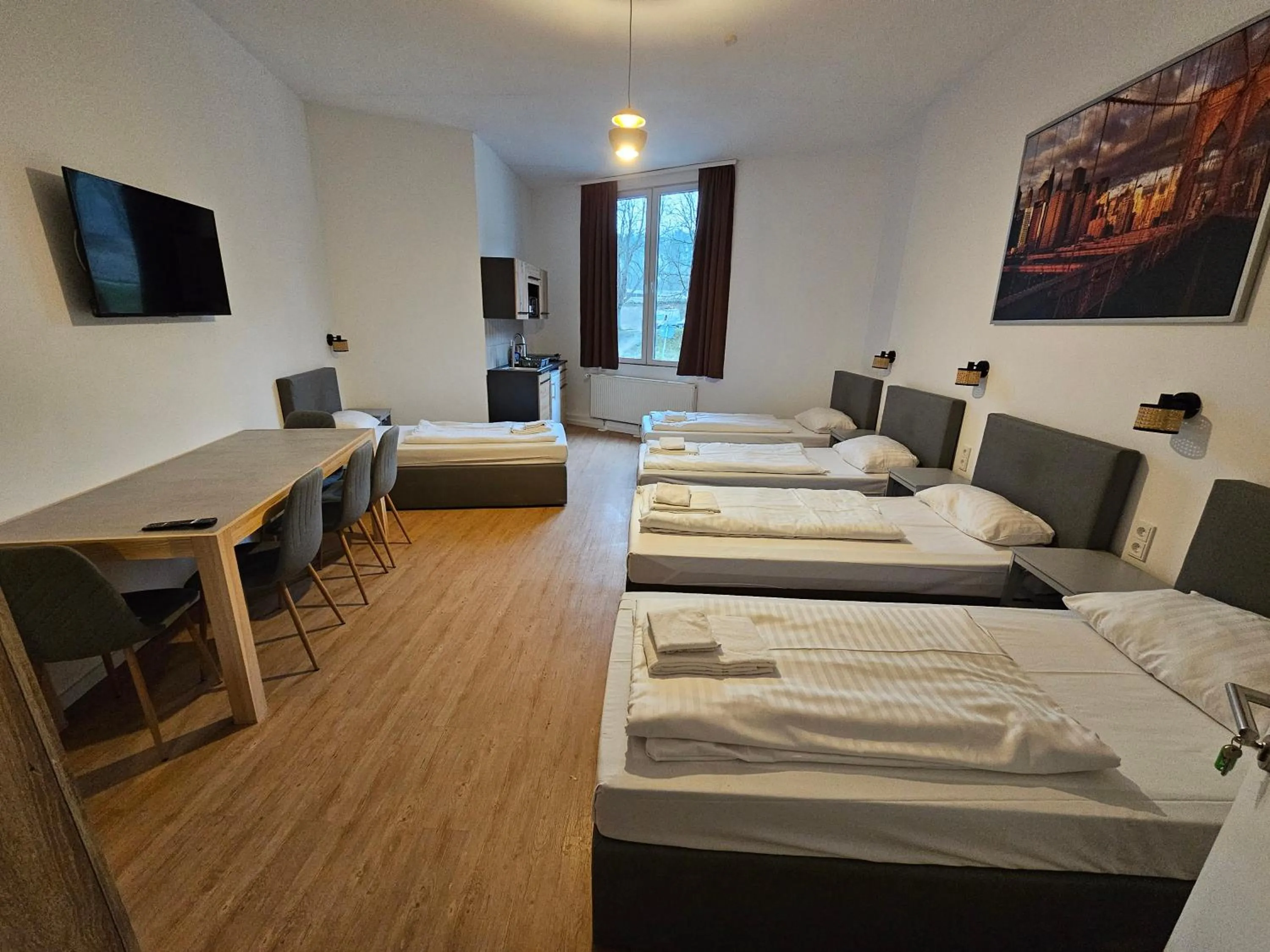 Bed in ApartHotel Slumber 24h Self Check in