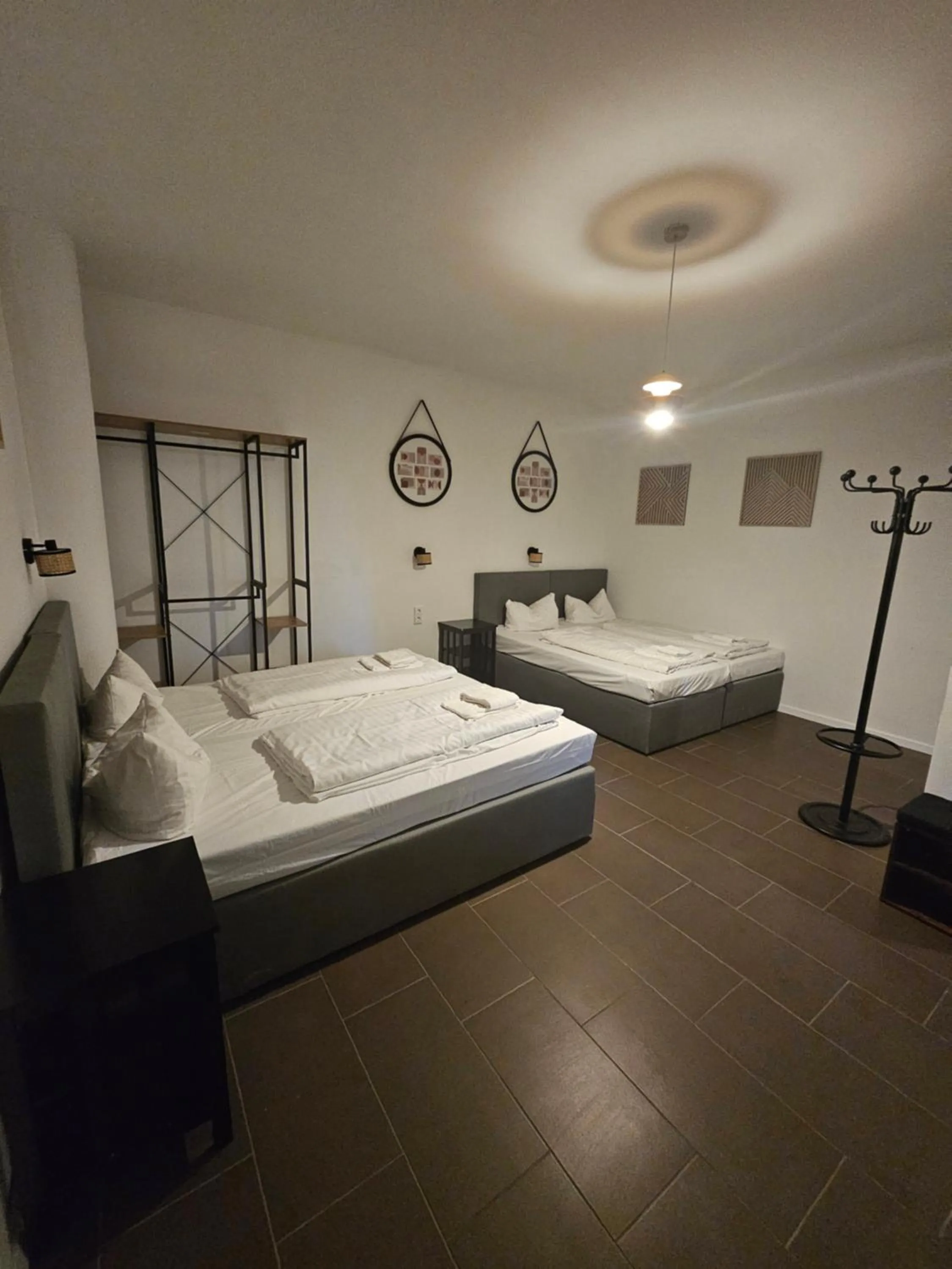 Bed in ApartHotel Slumber 24h Self Check in