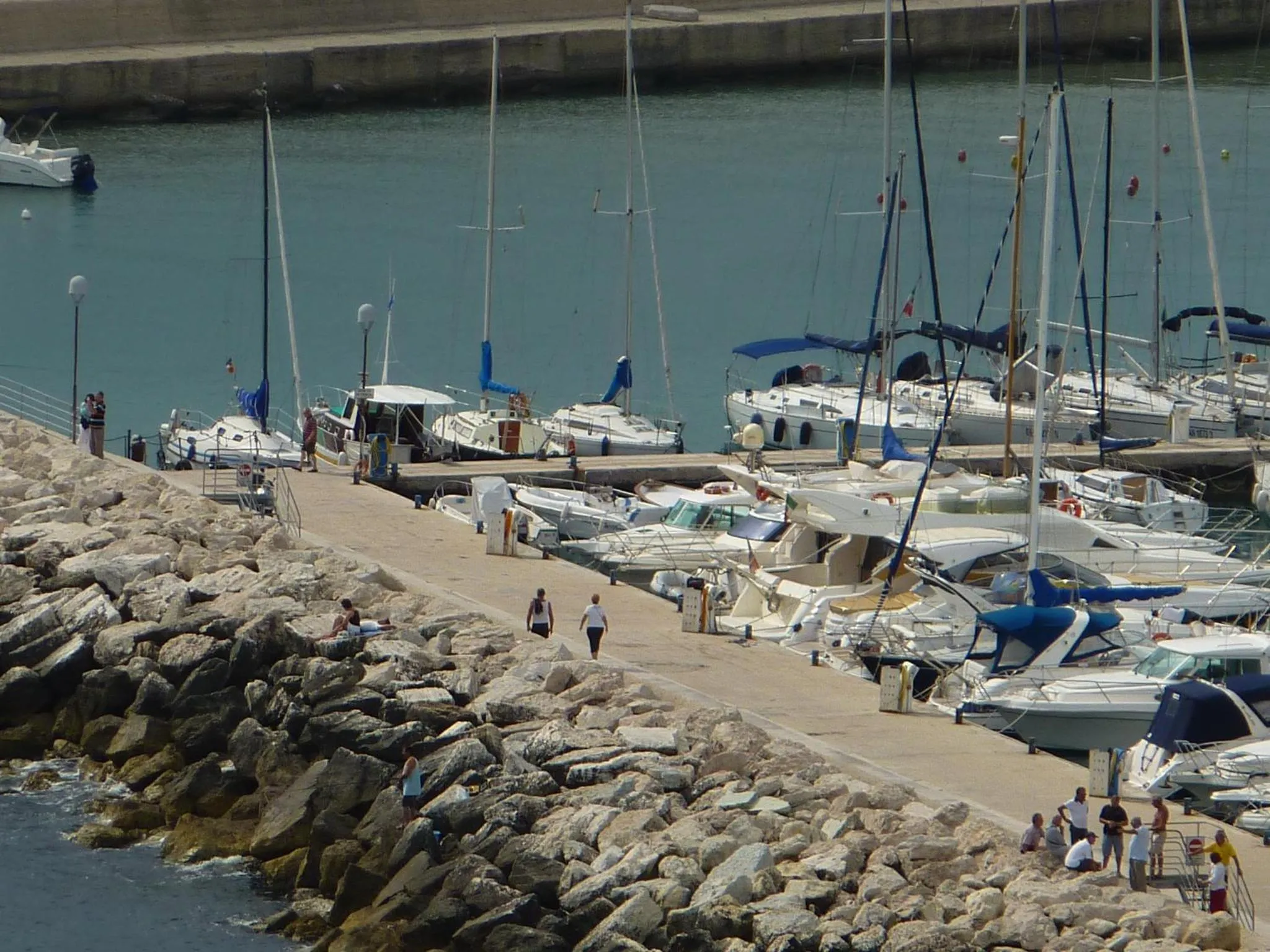 Windsurfing in Velia Mare