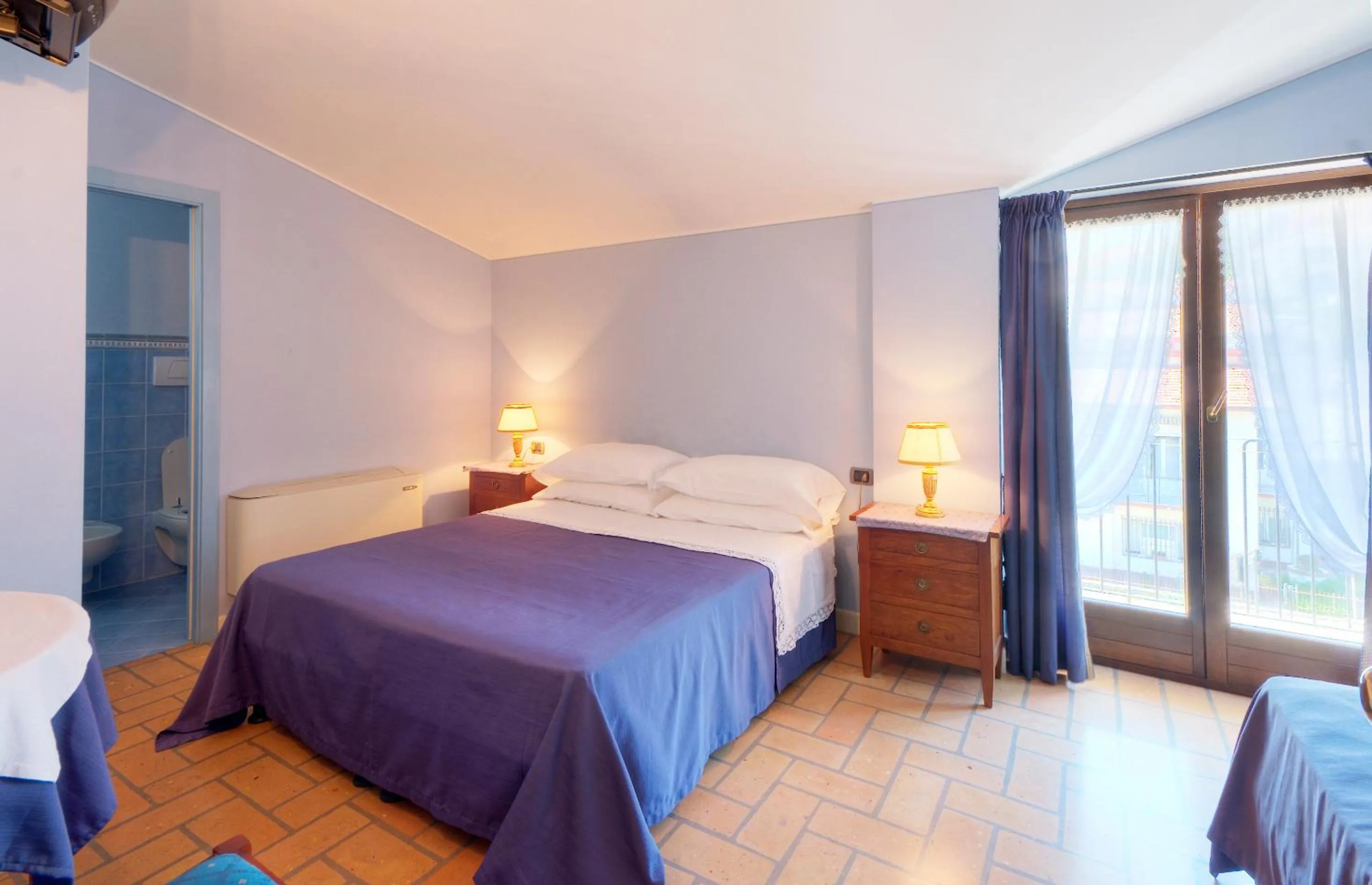 Balcony/Terrace, Bed in Velia Mare