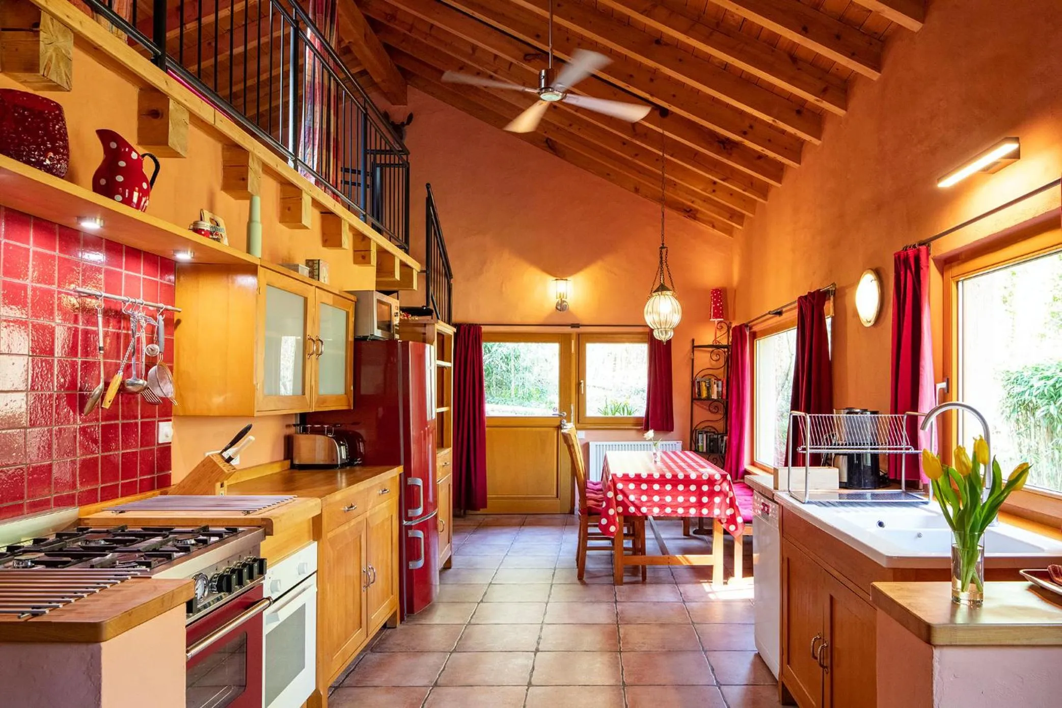 Kitchen or kitchenette in Villa Waldeslust