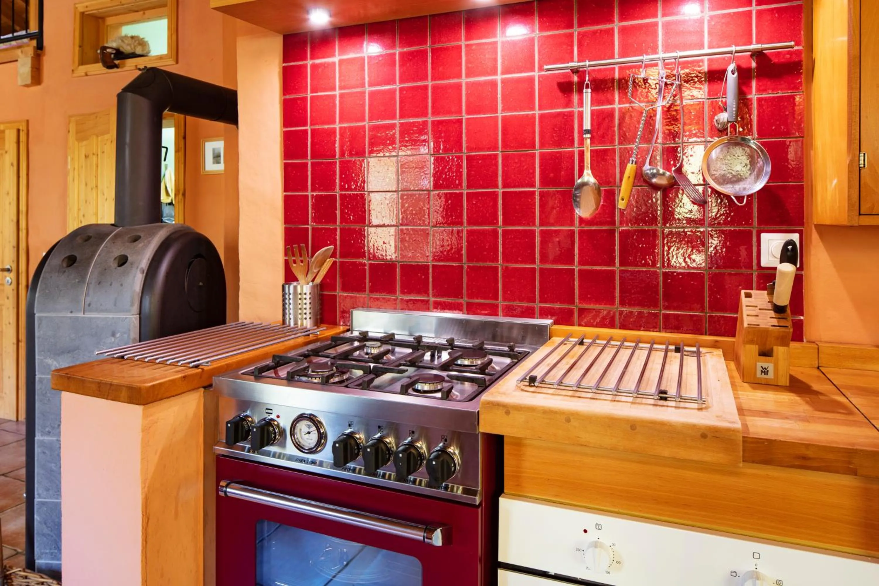 Kitchen or kitchenette in Villa Waldeslust