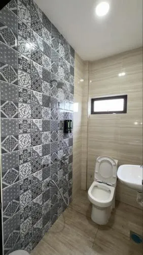 LE dEON HOTEL Former Pine Hotel