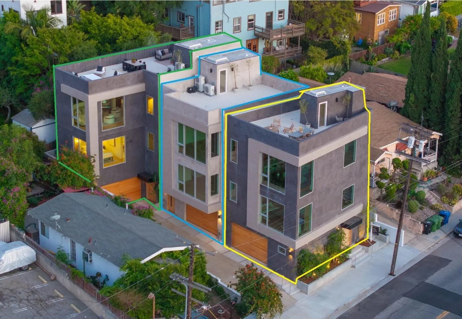 Property building in DC Luxury Condo