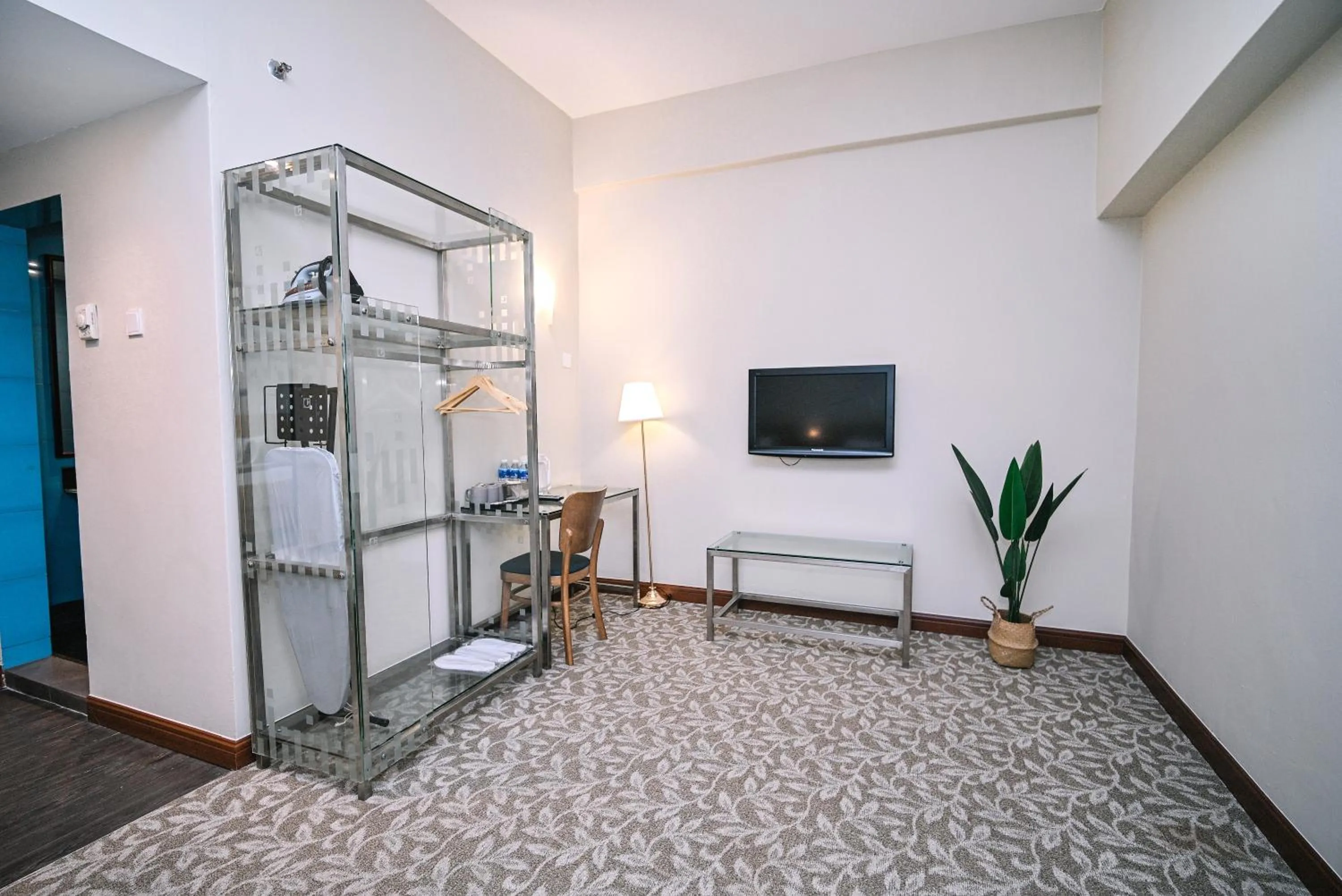 Photo of the whole room in Kingston Hotel 10 - Bukit Jalil