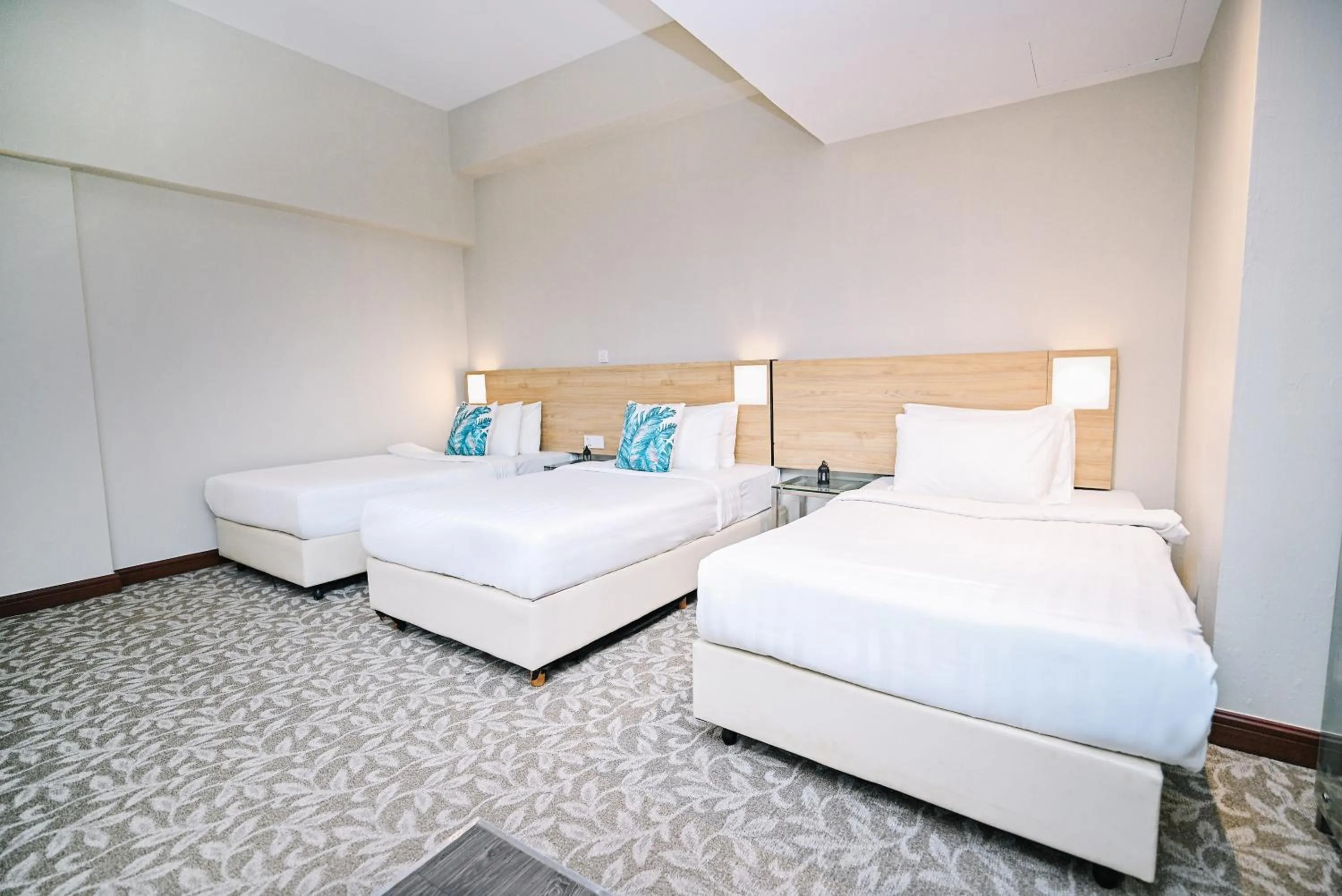 Photo of the whole room, Bed in Kingston Hotel 10 - Bukit Jalil