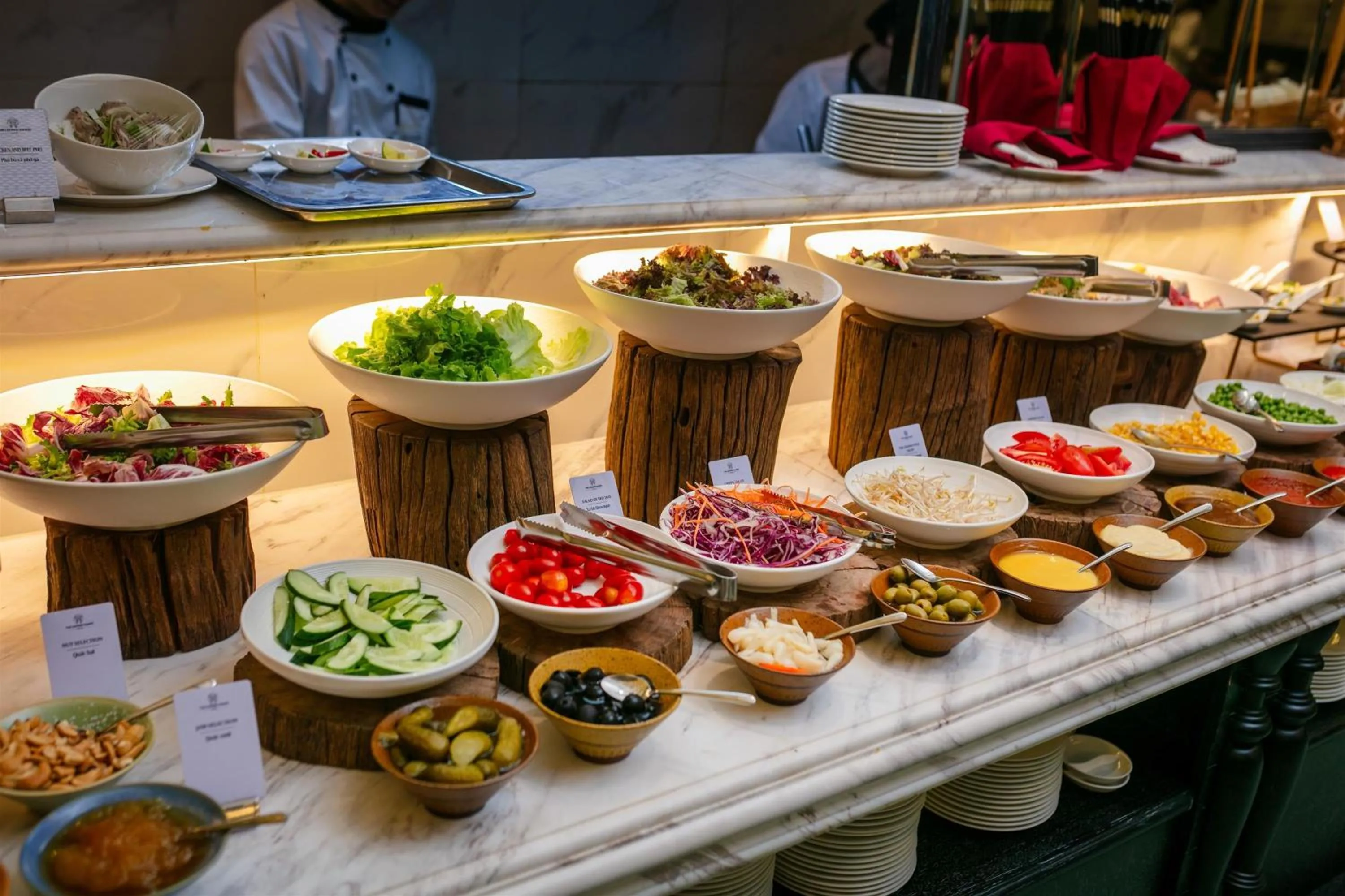 Food and drinks in THE LEGEND HANOI Hotel
