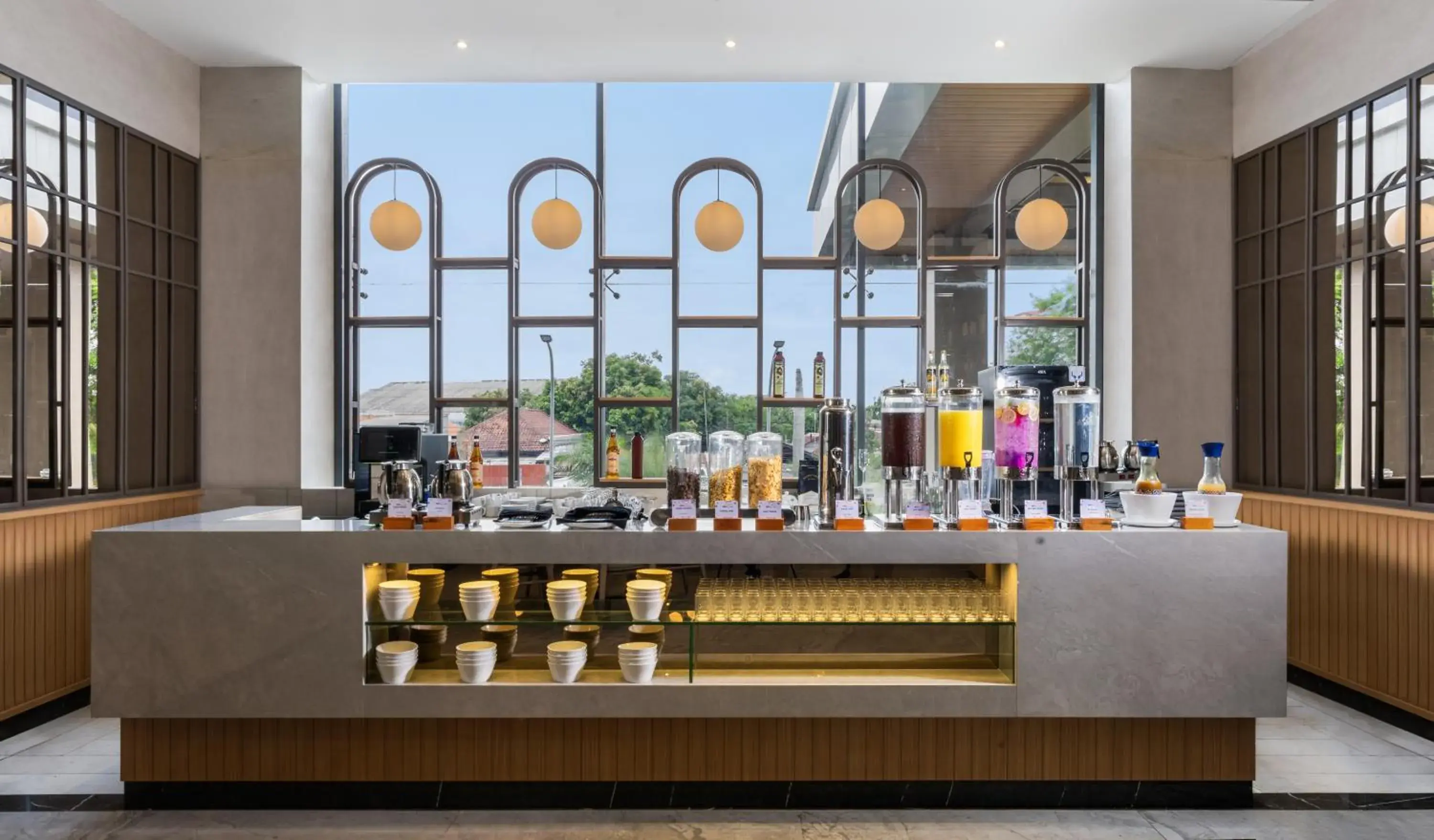 Restaurant/places to eat in Swiss-Belinn Indramayu Restaurant/places to eat in Swiss-Belinn Indramayu