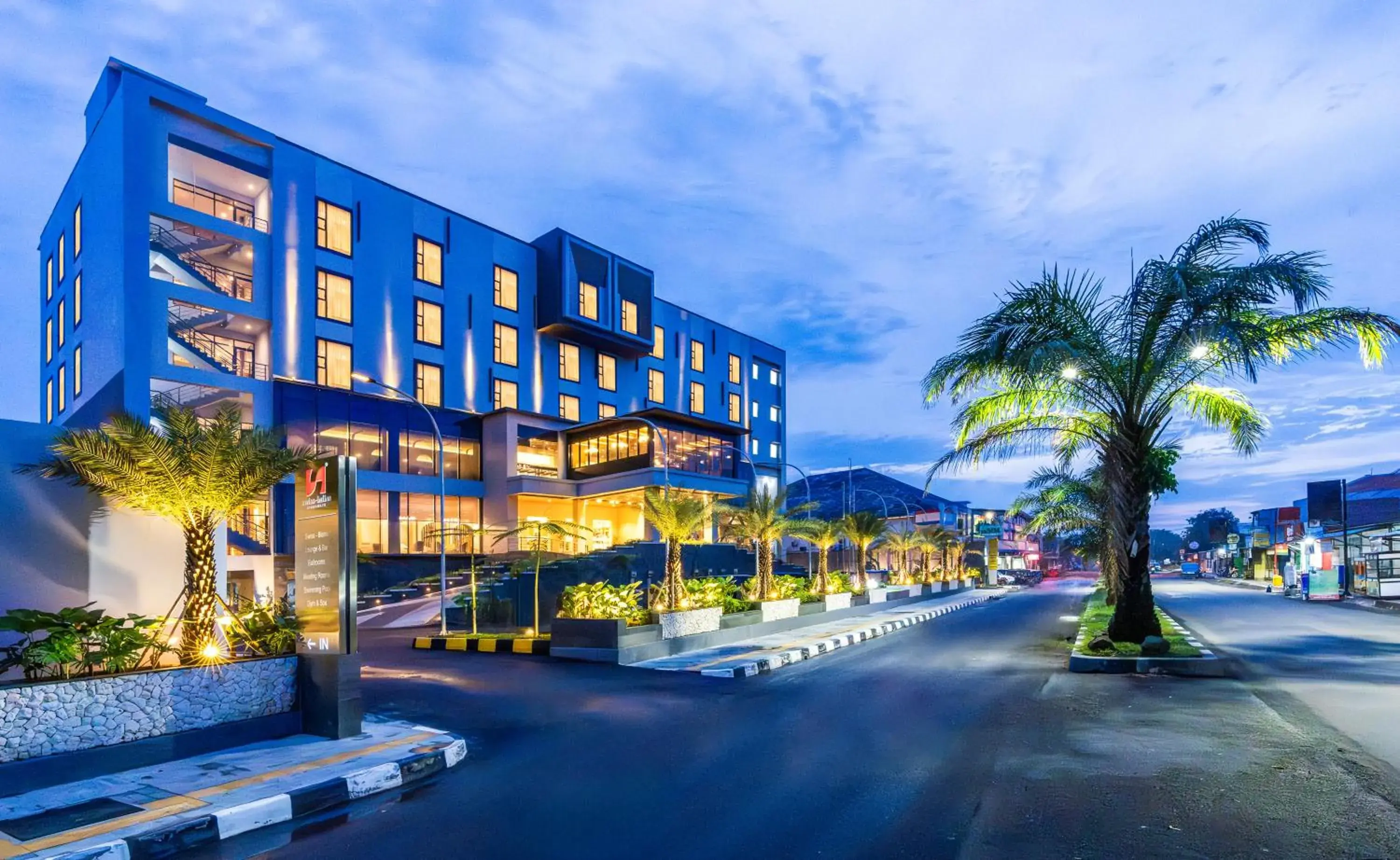Property building in Swiss-Belinn Indramayu Property building in Swiss-Belinn Indramayu