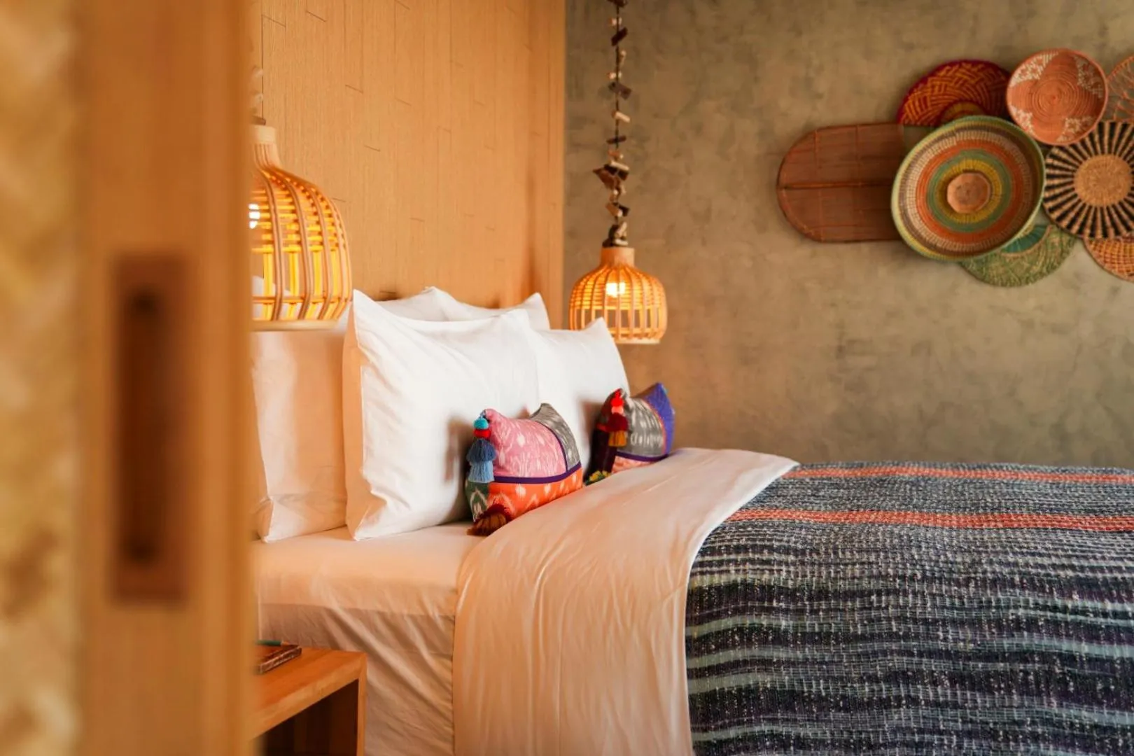 Bed in JATI Koh Russey