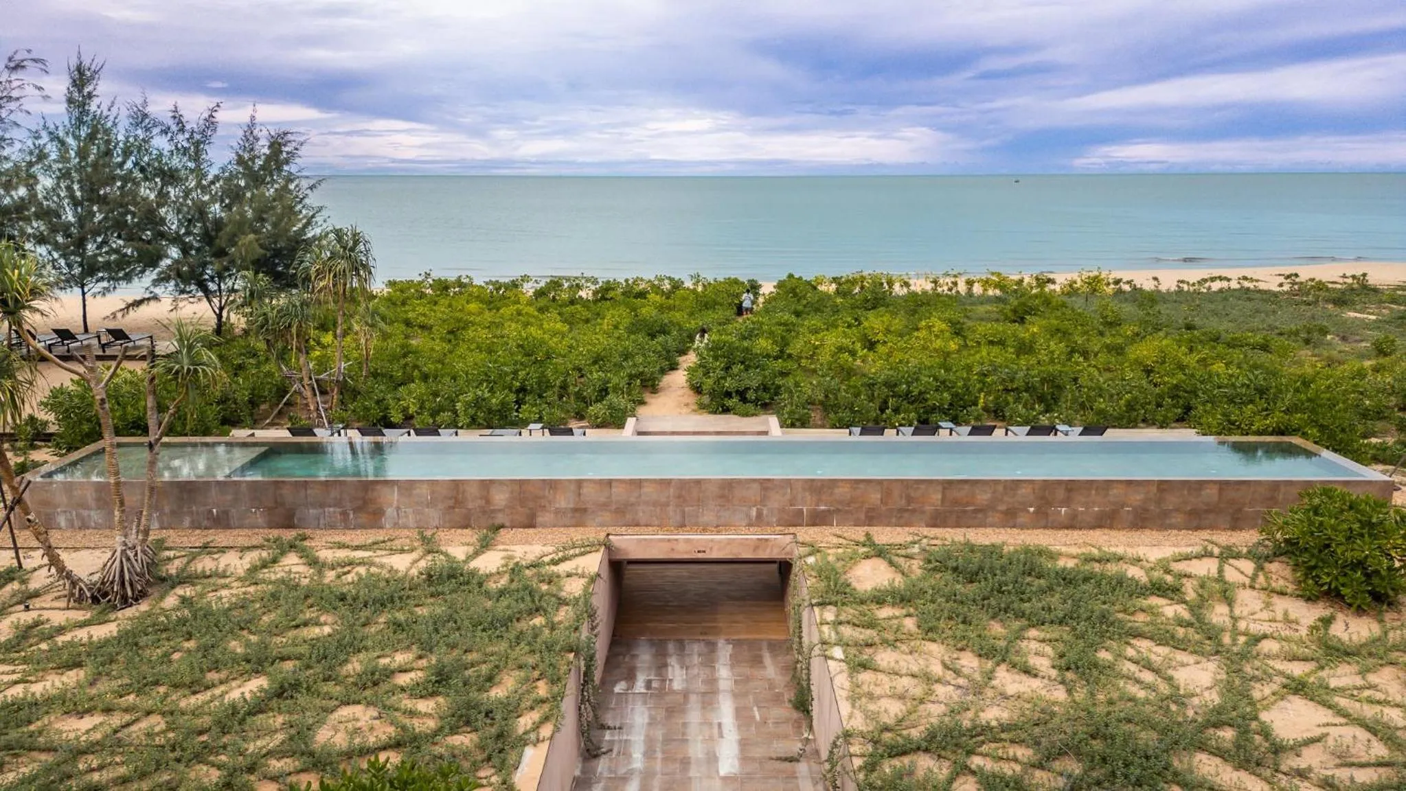 inchantreedoolay huahin