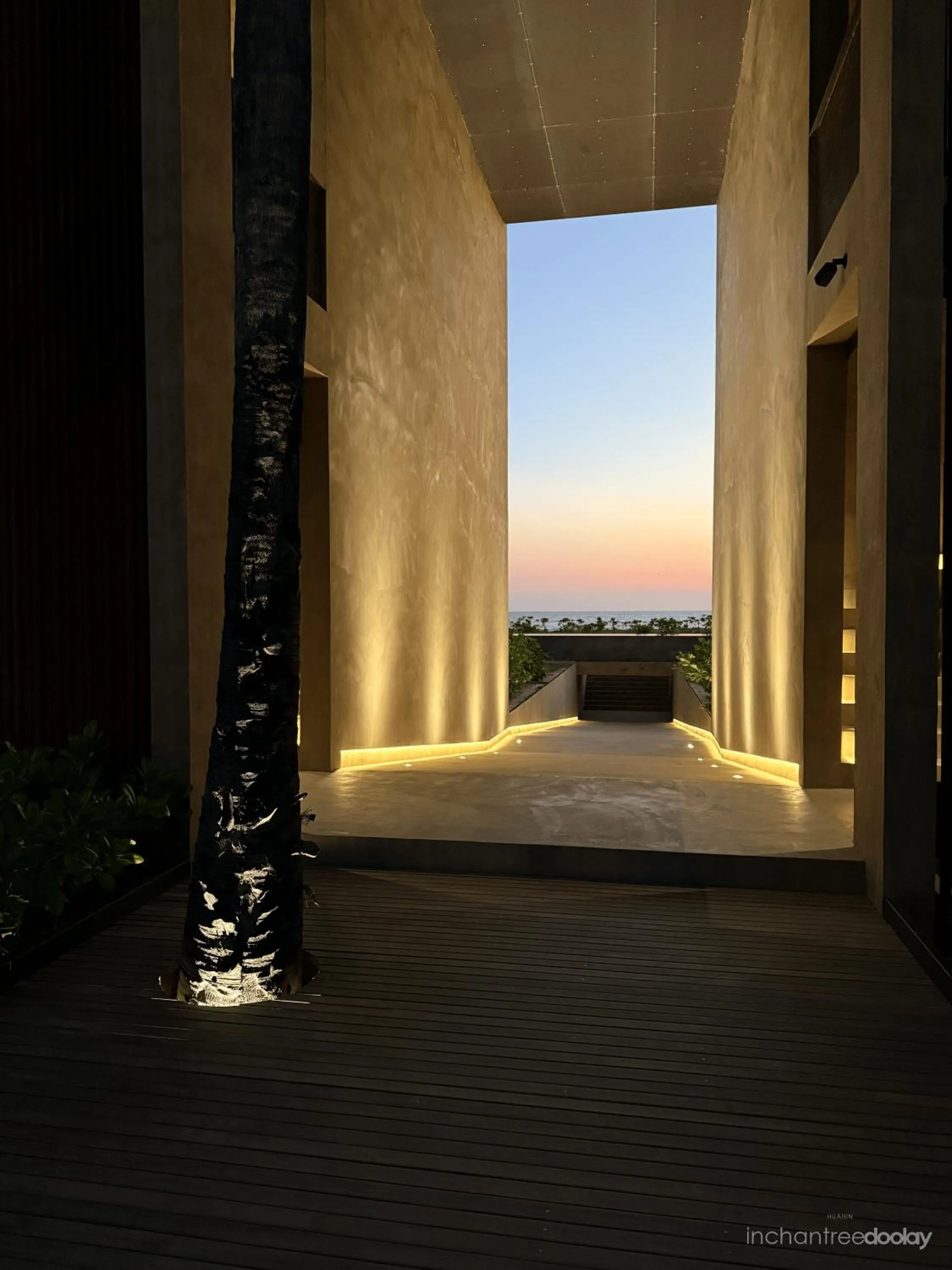 inchantreedoolay huahin