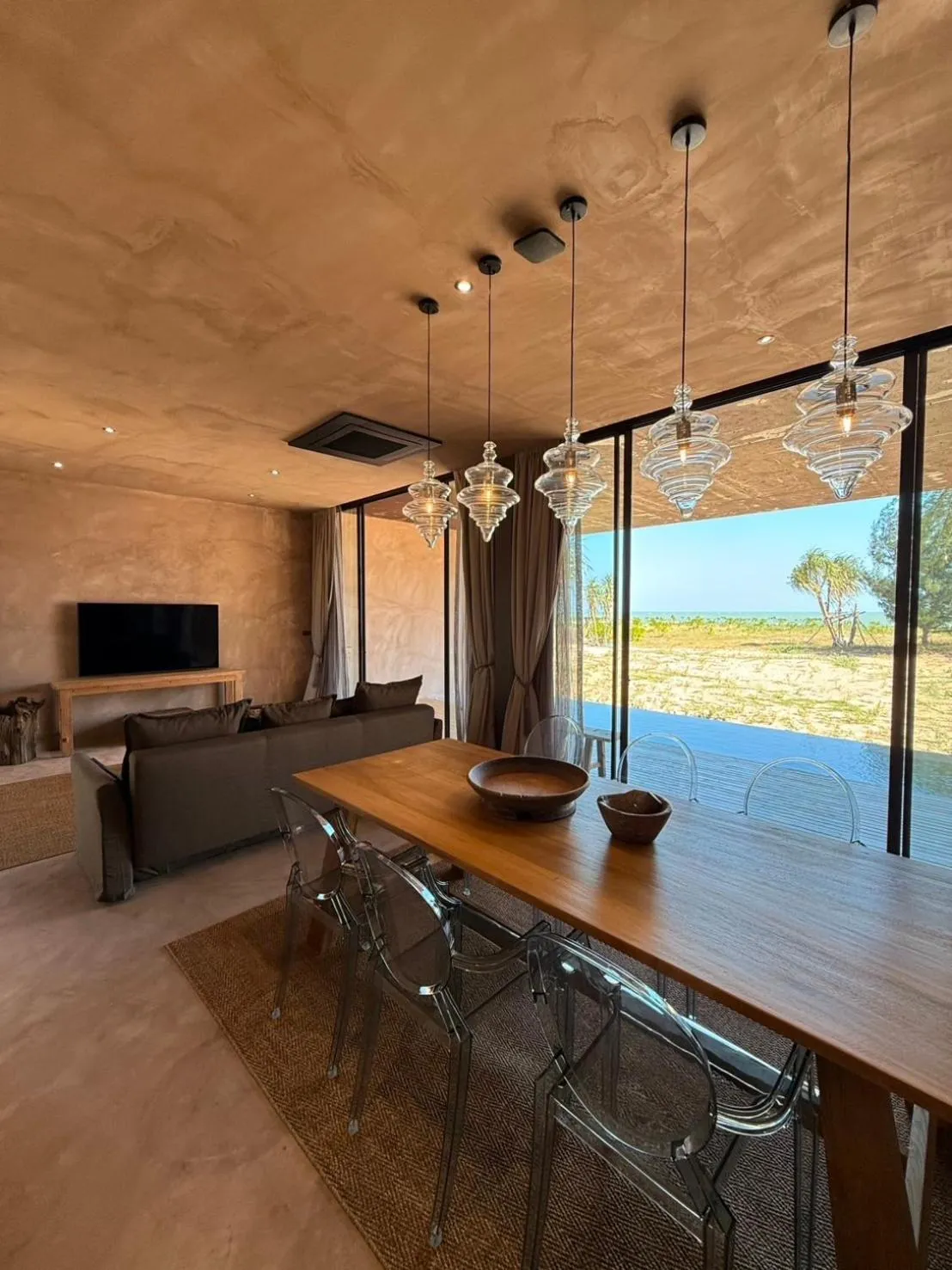 inchantreedoolay huahin