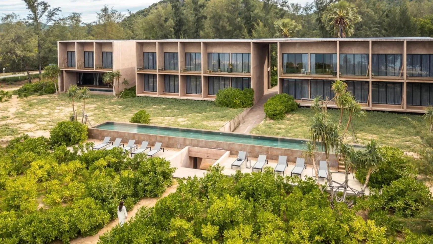 inchantreedoolay huahin