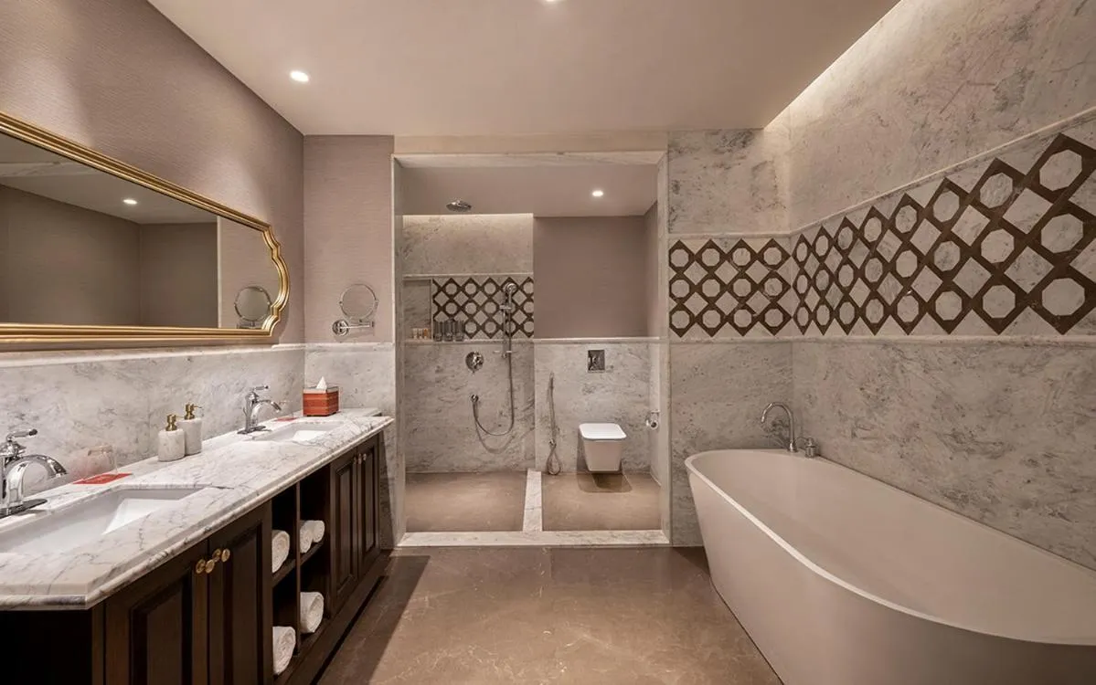 Shower in Welcomhotel By ITC Hotels, Jabalpur