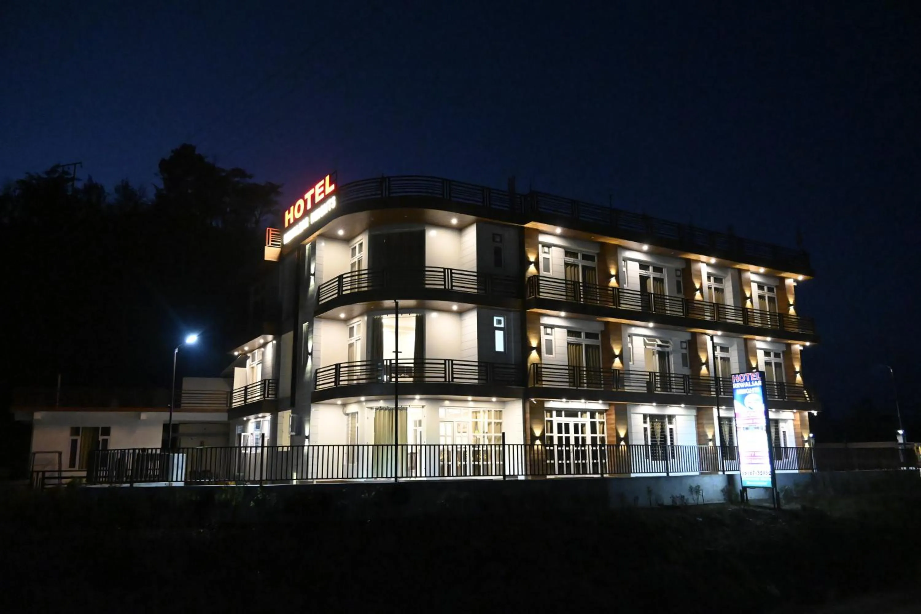 Property building in Hotel Rewalsar Heights