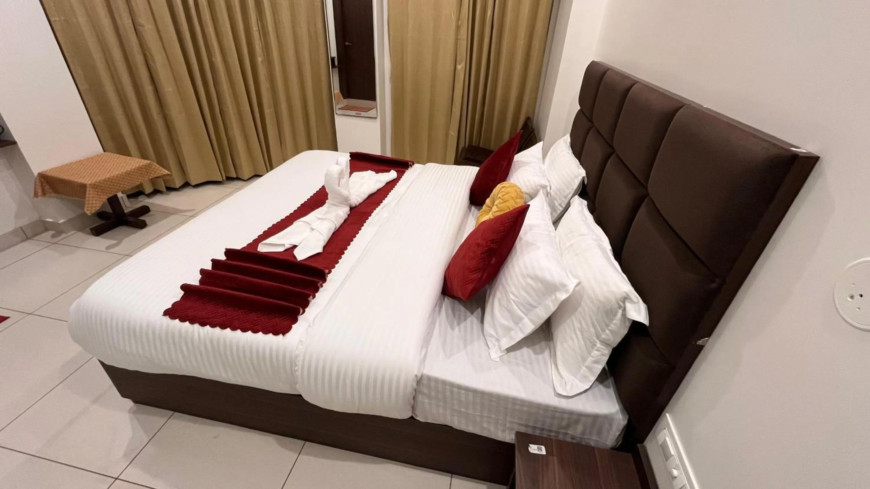 Bed in Hotel Rewalsar Heights