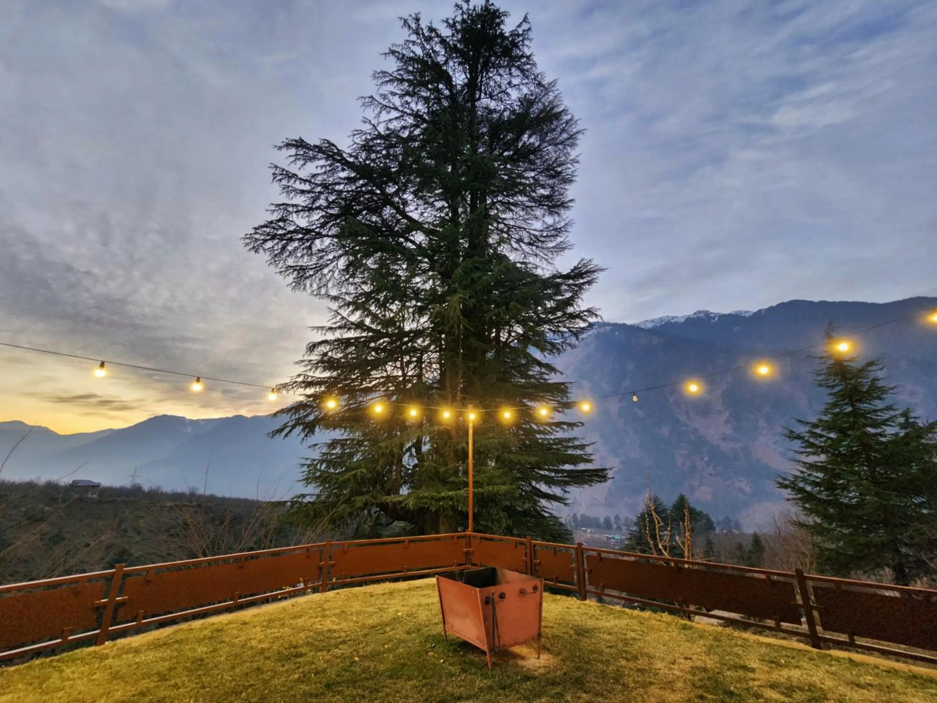 Natural landscape in Hygge Home Manali