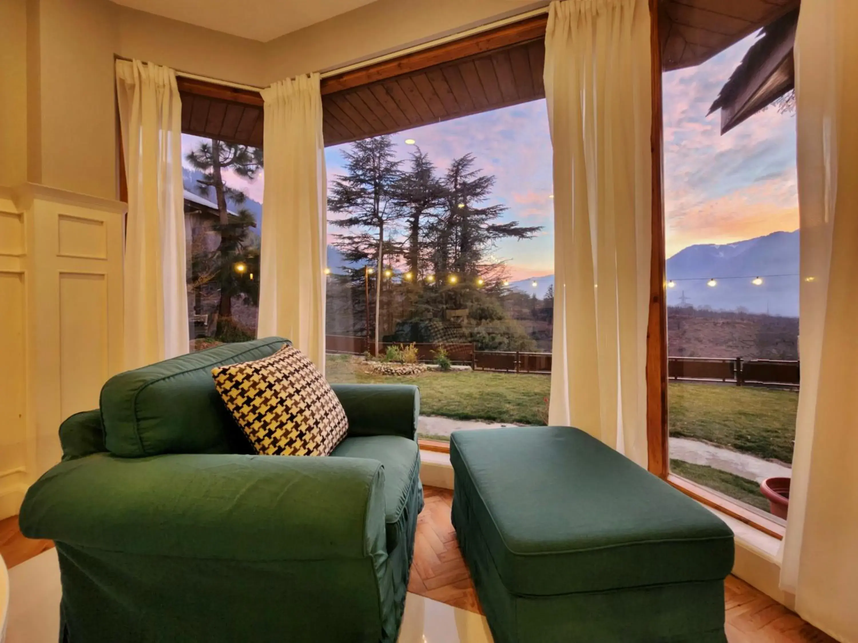 Living room in Hygge Home Manali Living room in Hygge Home Manali