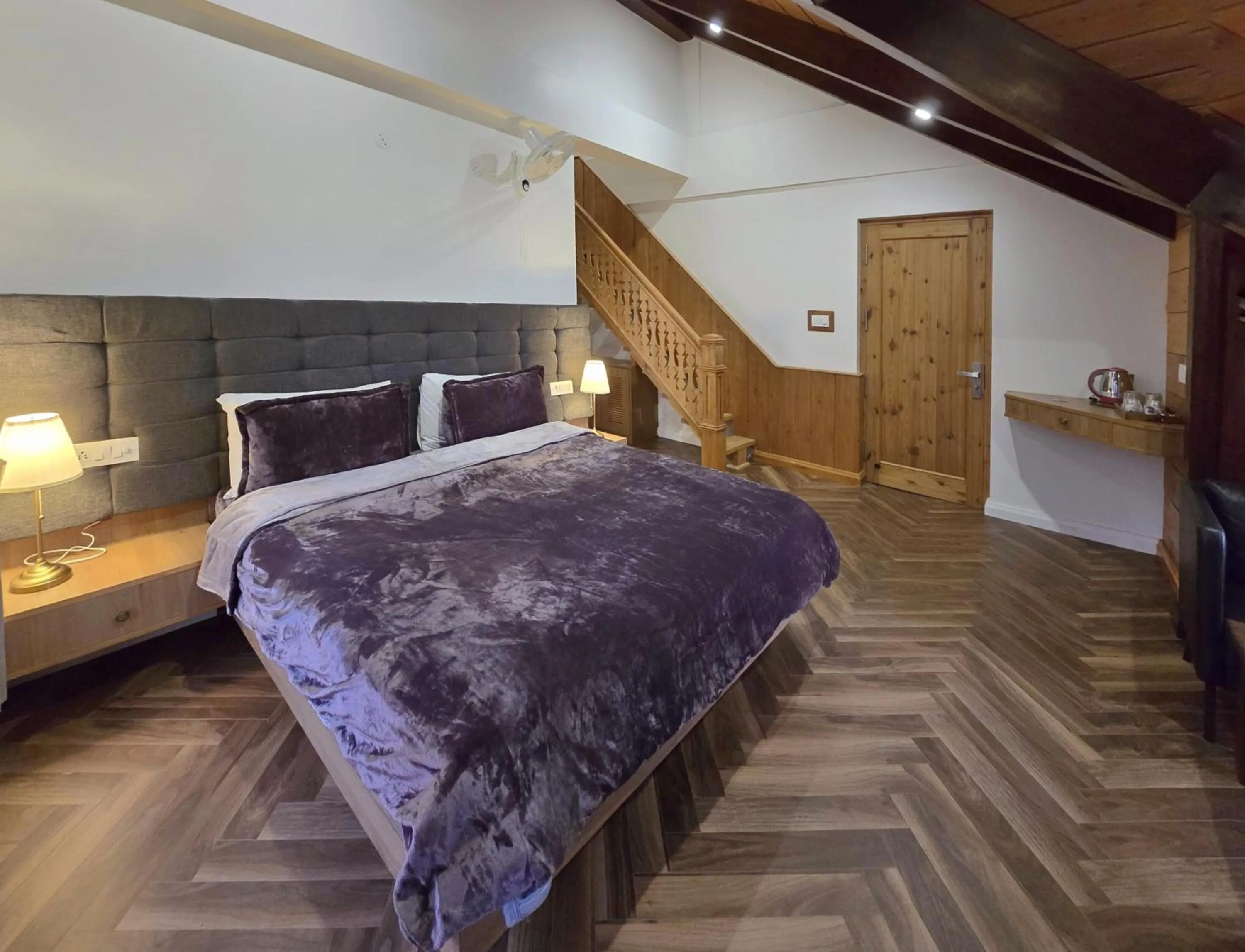 Bed in Hygge Home Manali