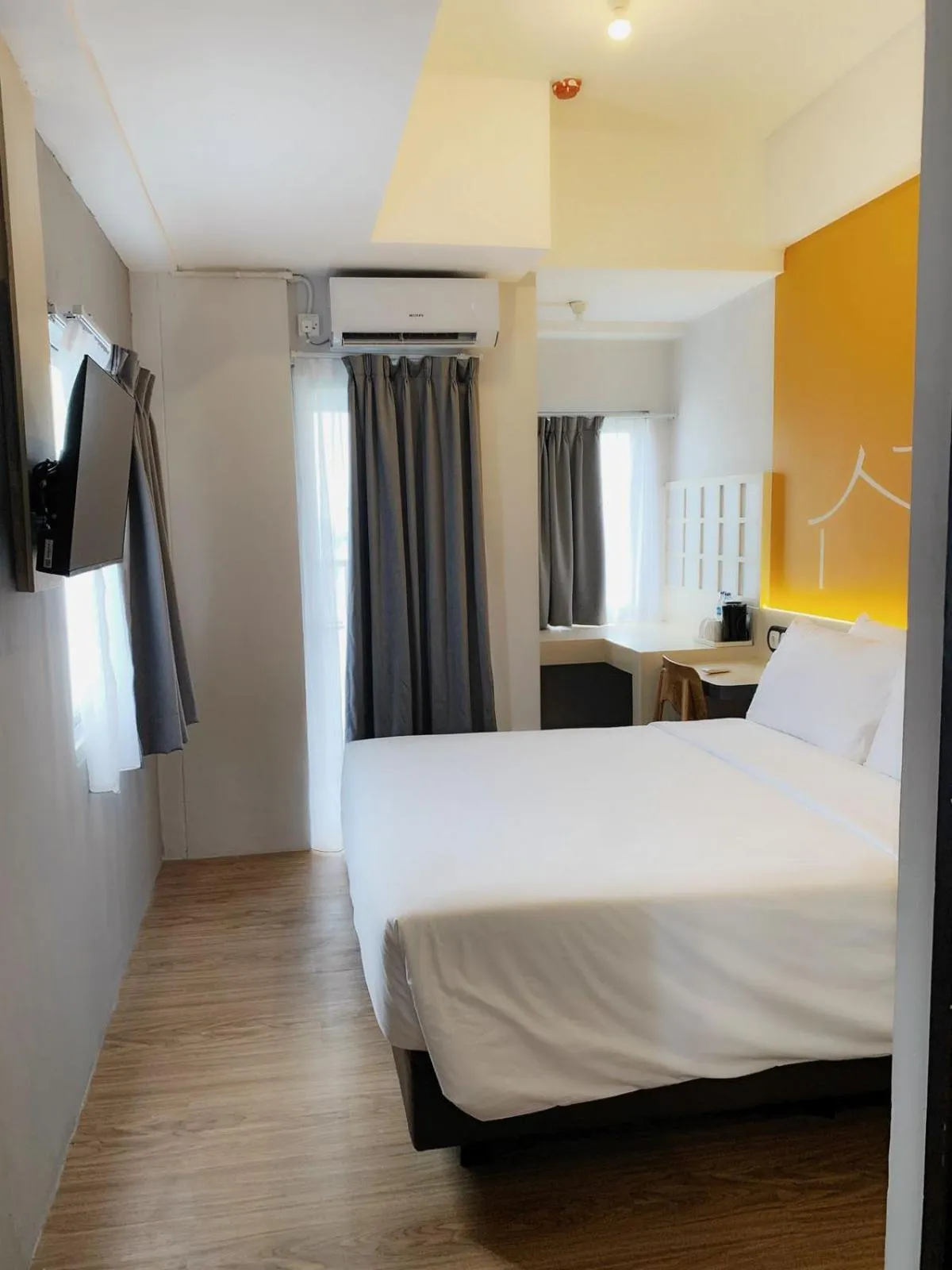 Bed in Nemuru Stay BTC