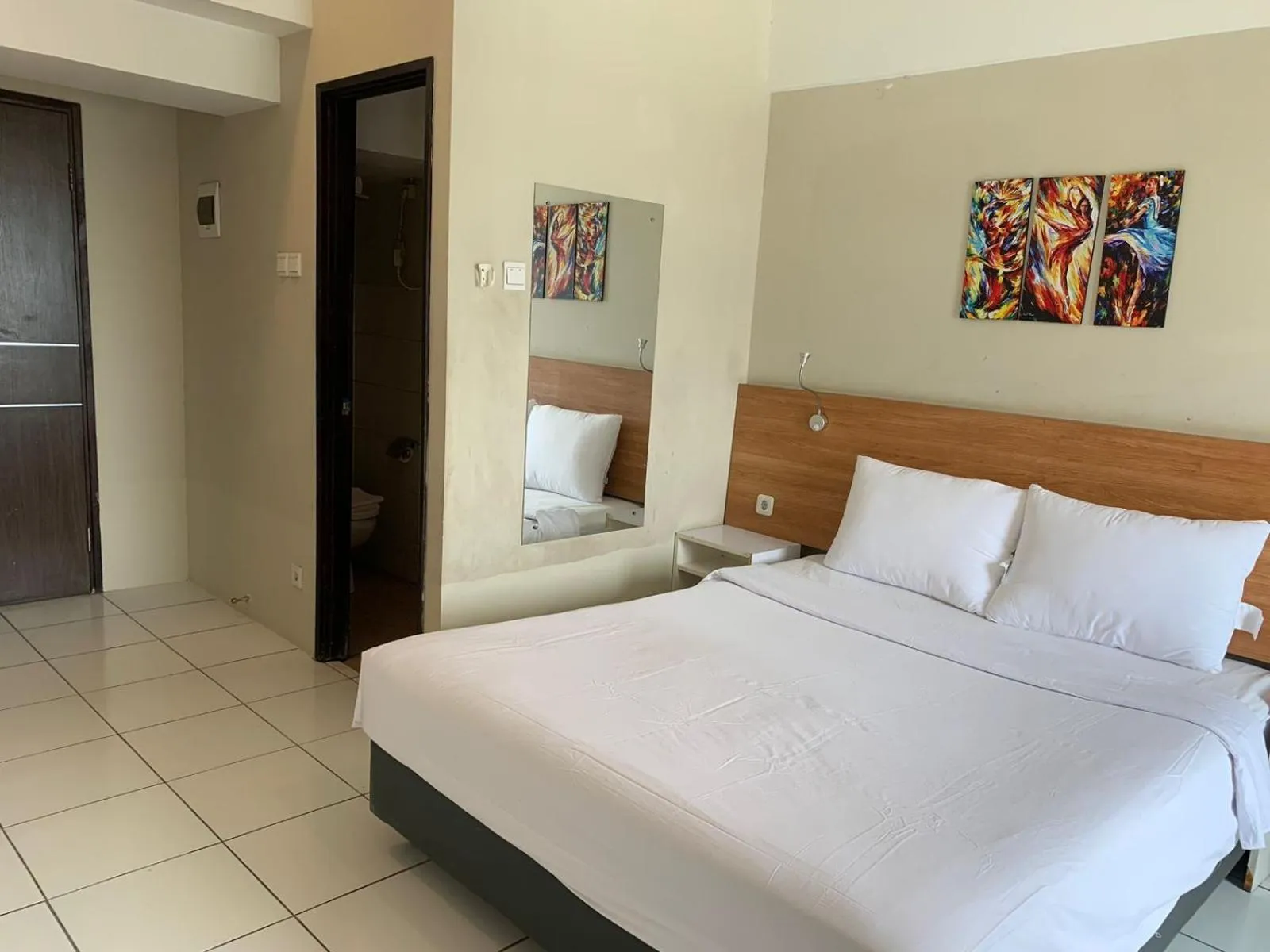 Bed in Nemuru Stay BTC