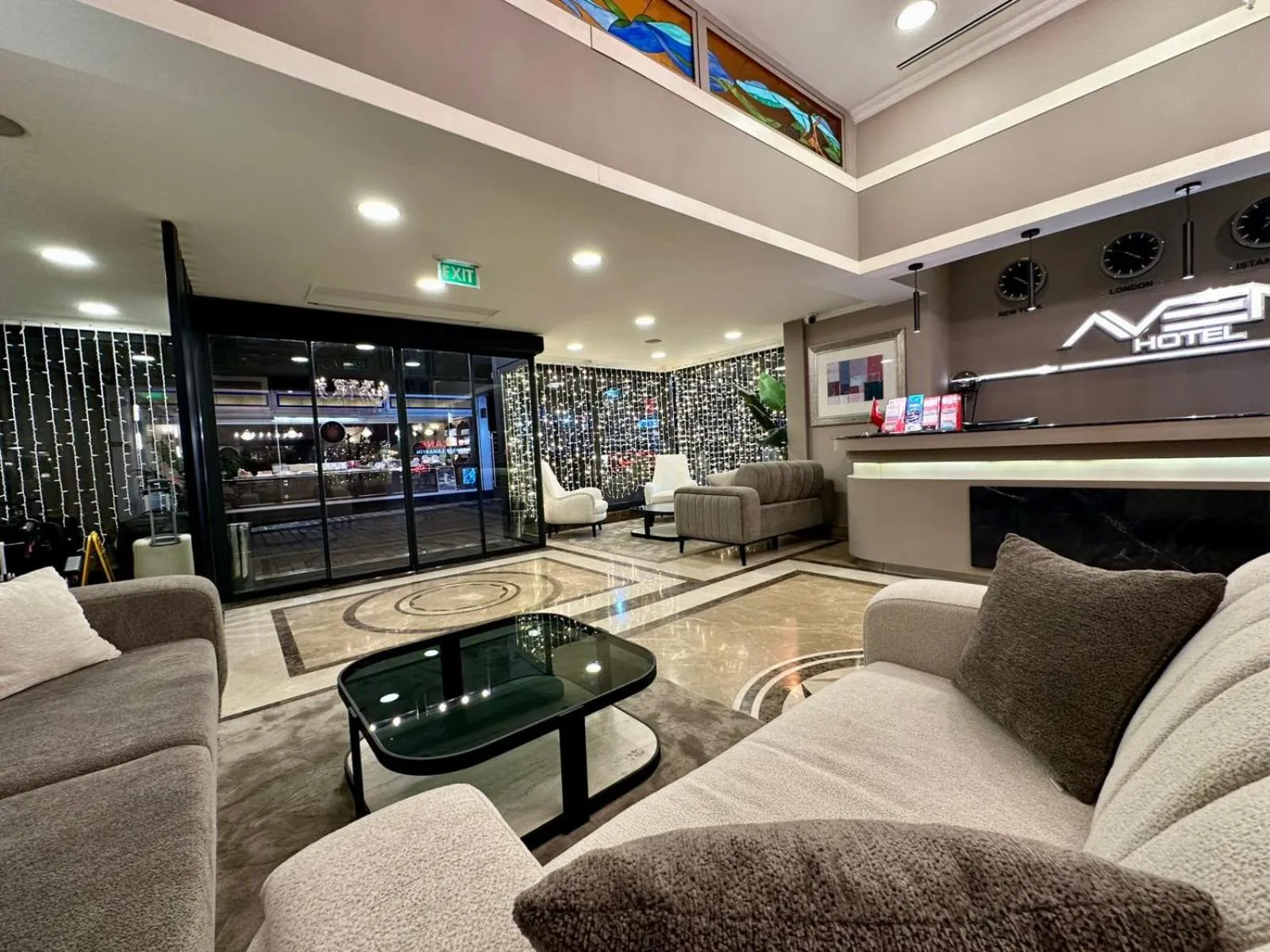 TV and multimedia in Aven Hotel