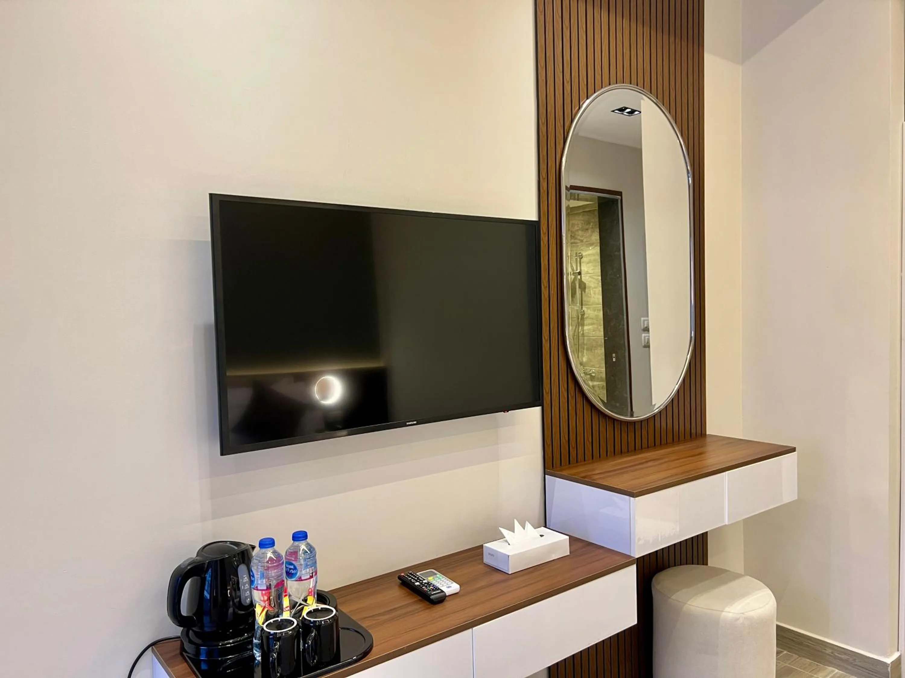 TV and multimedia in XU San Stefano Hotel Alexandria