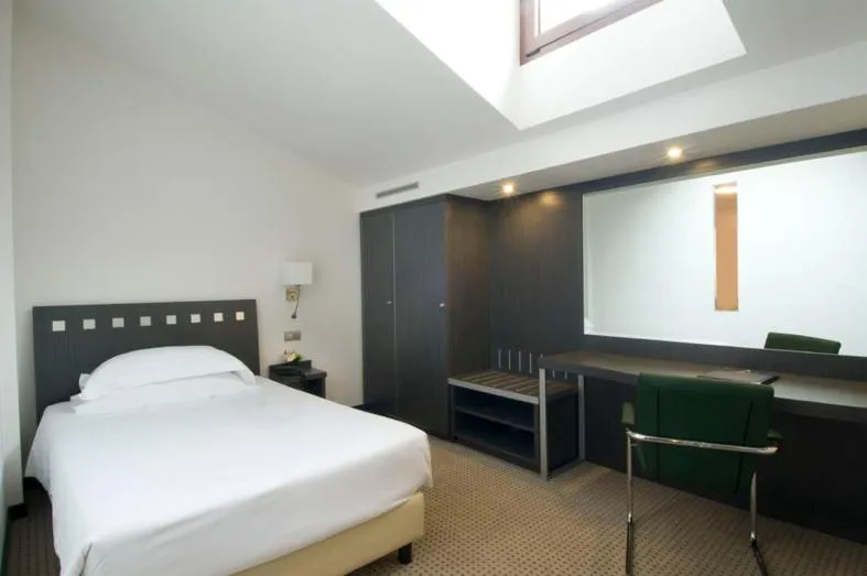 Bed in Arli Hotel Business and Wellness