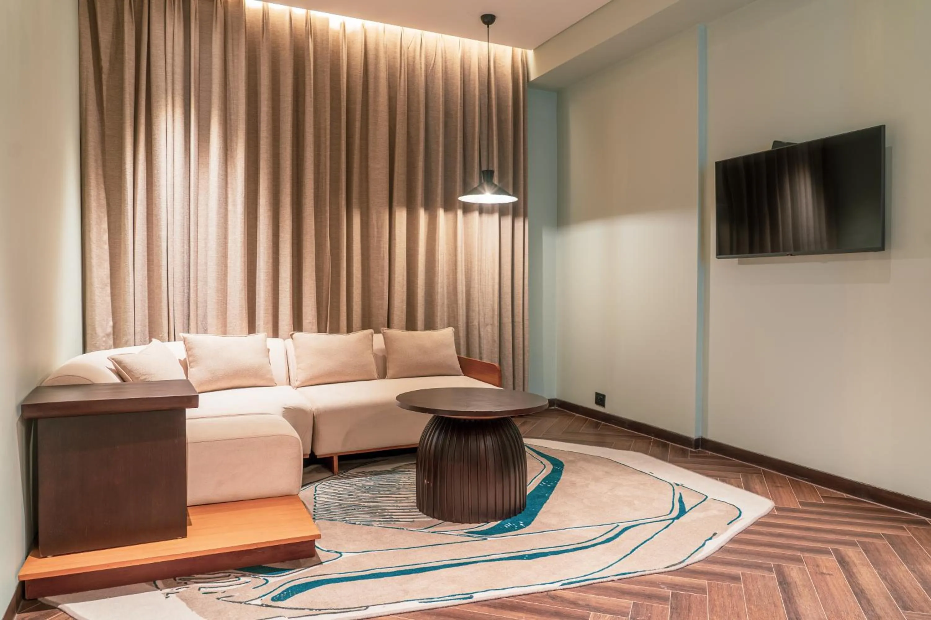 Ramada Encore By Wyndham Bhiwadi Phool Bagh Chowk