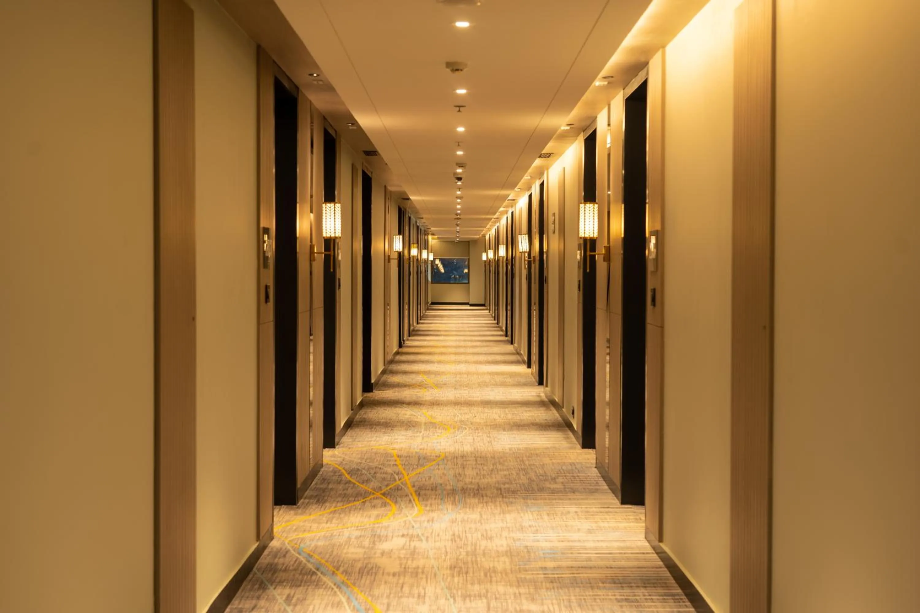 Ramada Encore By Wyndham Bhiwadi Phool Bagh Chowk