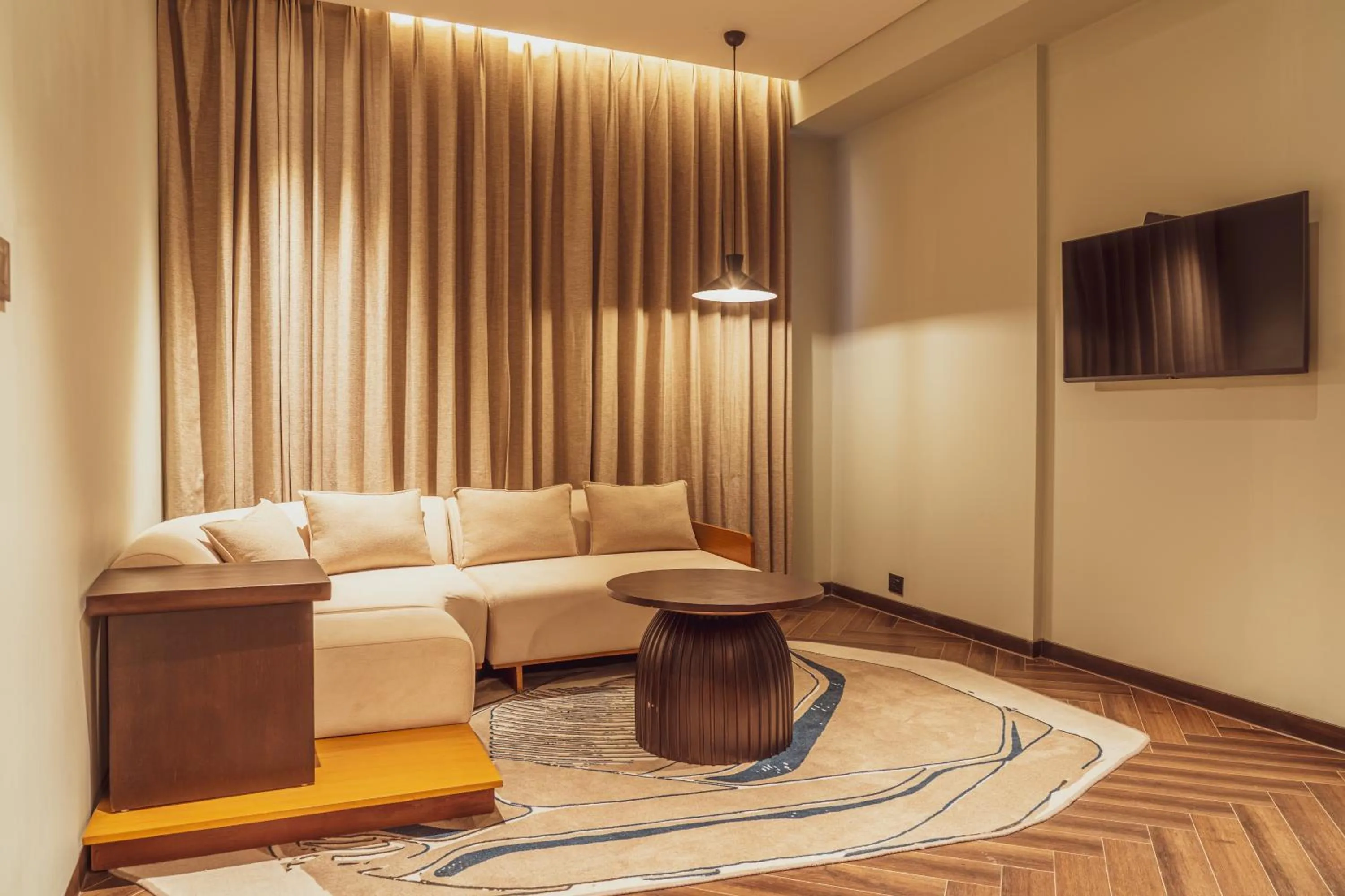 Ramada Encore By Wyndham Bhiwadi Phool Bagh Chowk