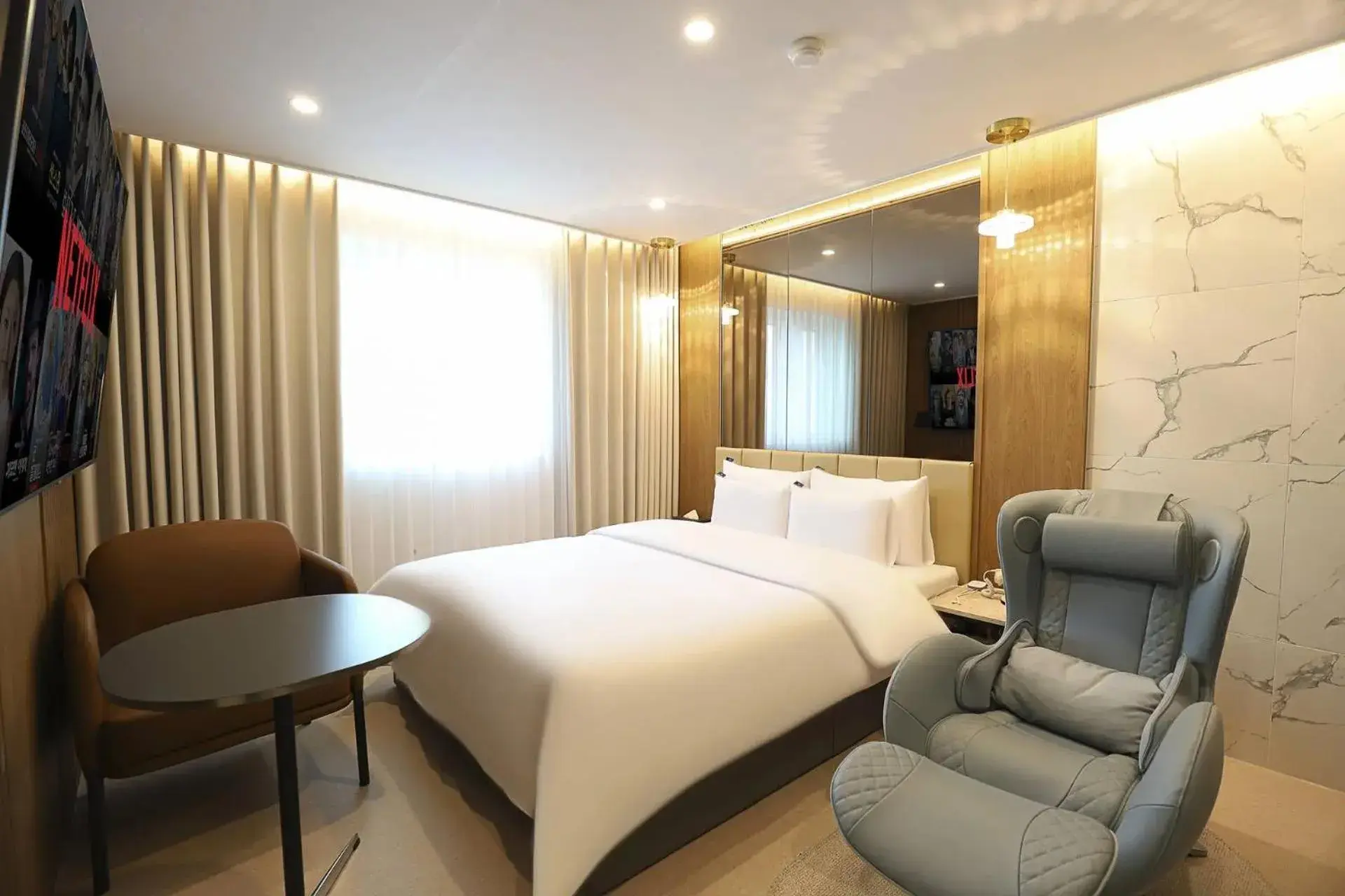 Bed in Rosy Hotel Bed in Rosy Hotel