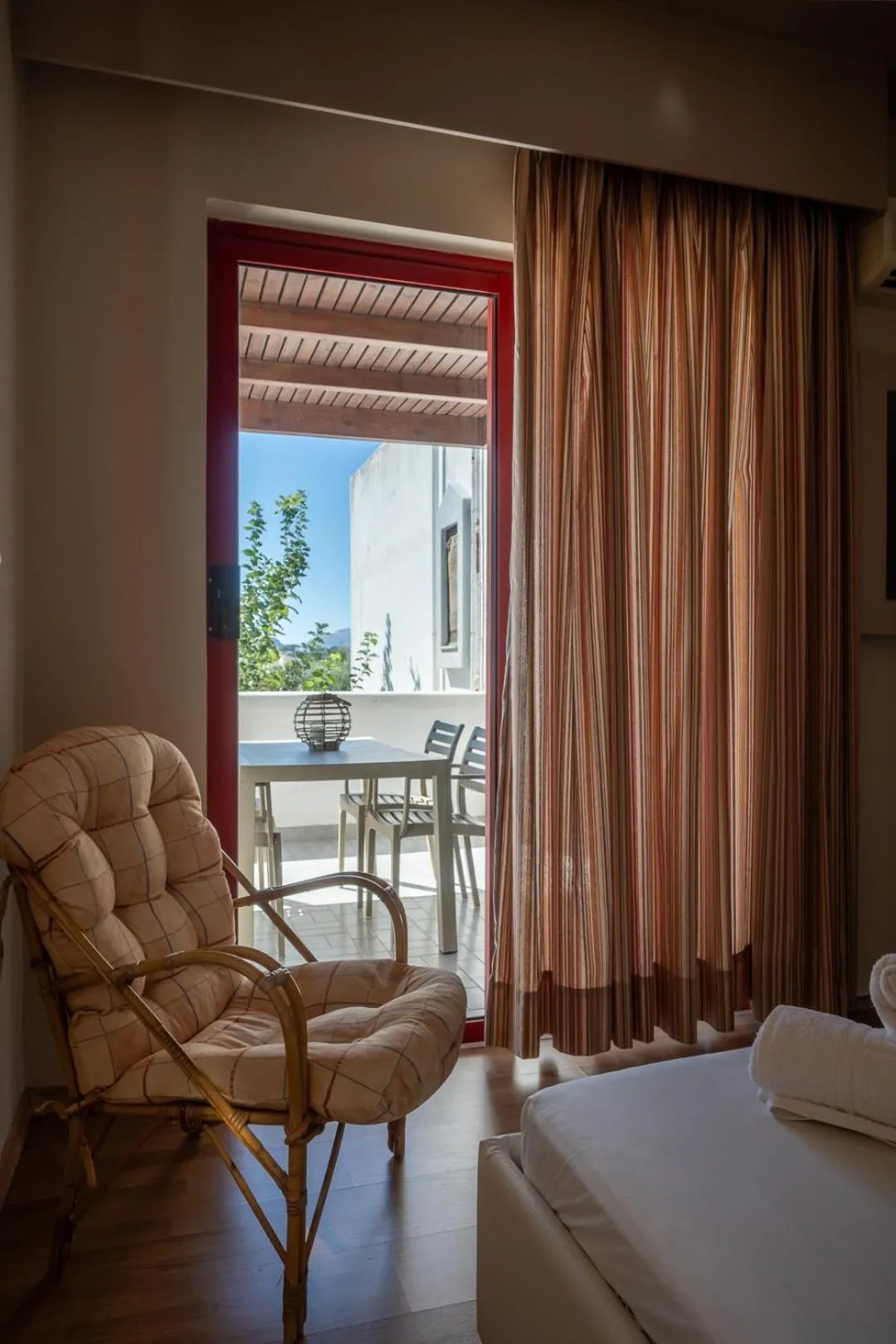 Bed in Triantafillas Suites